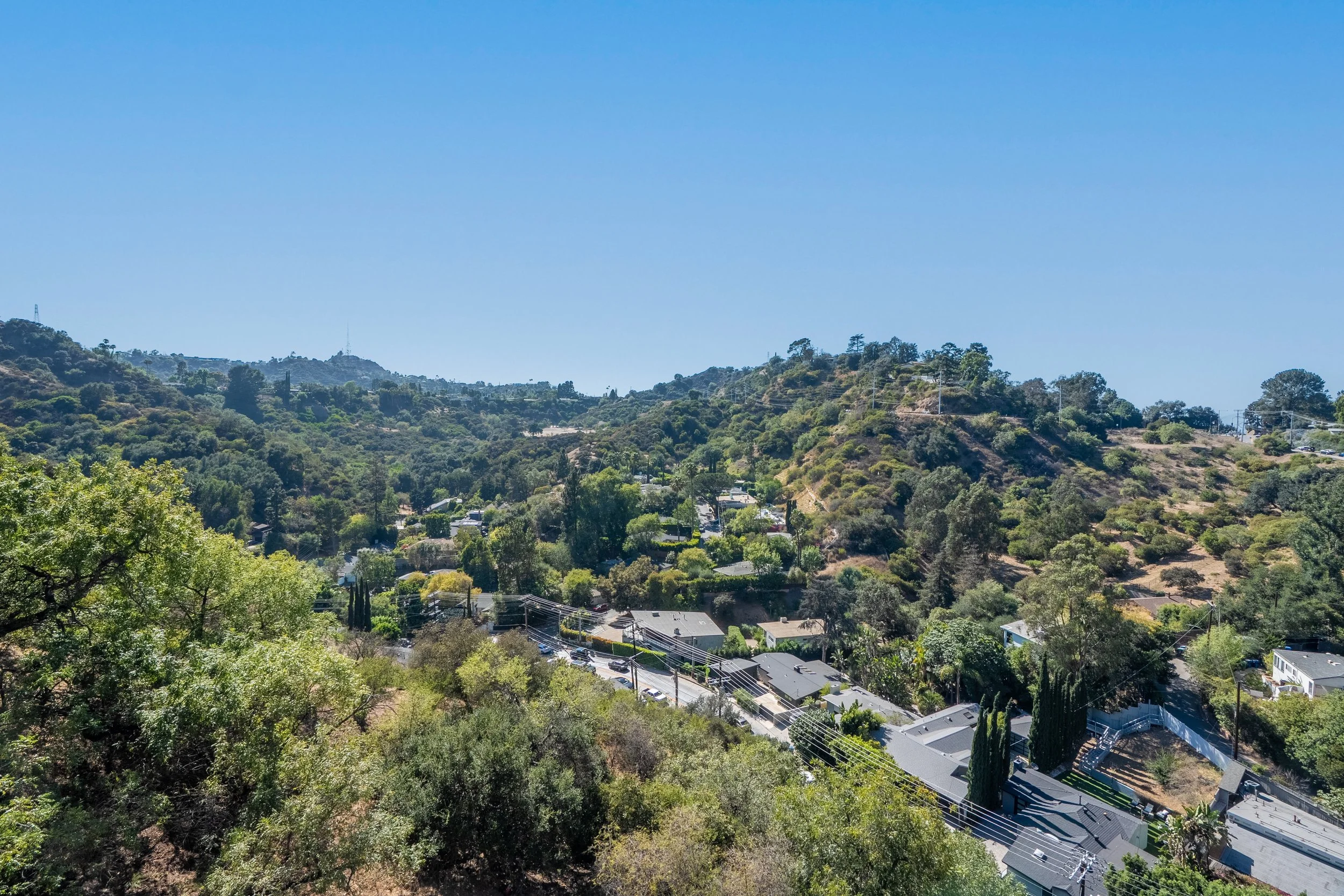 8045 Bulwer Dr-Hi Res-100.jpg