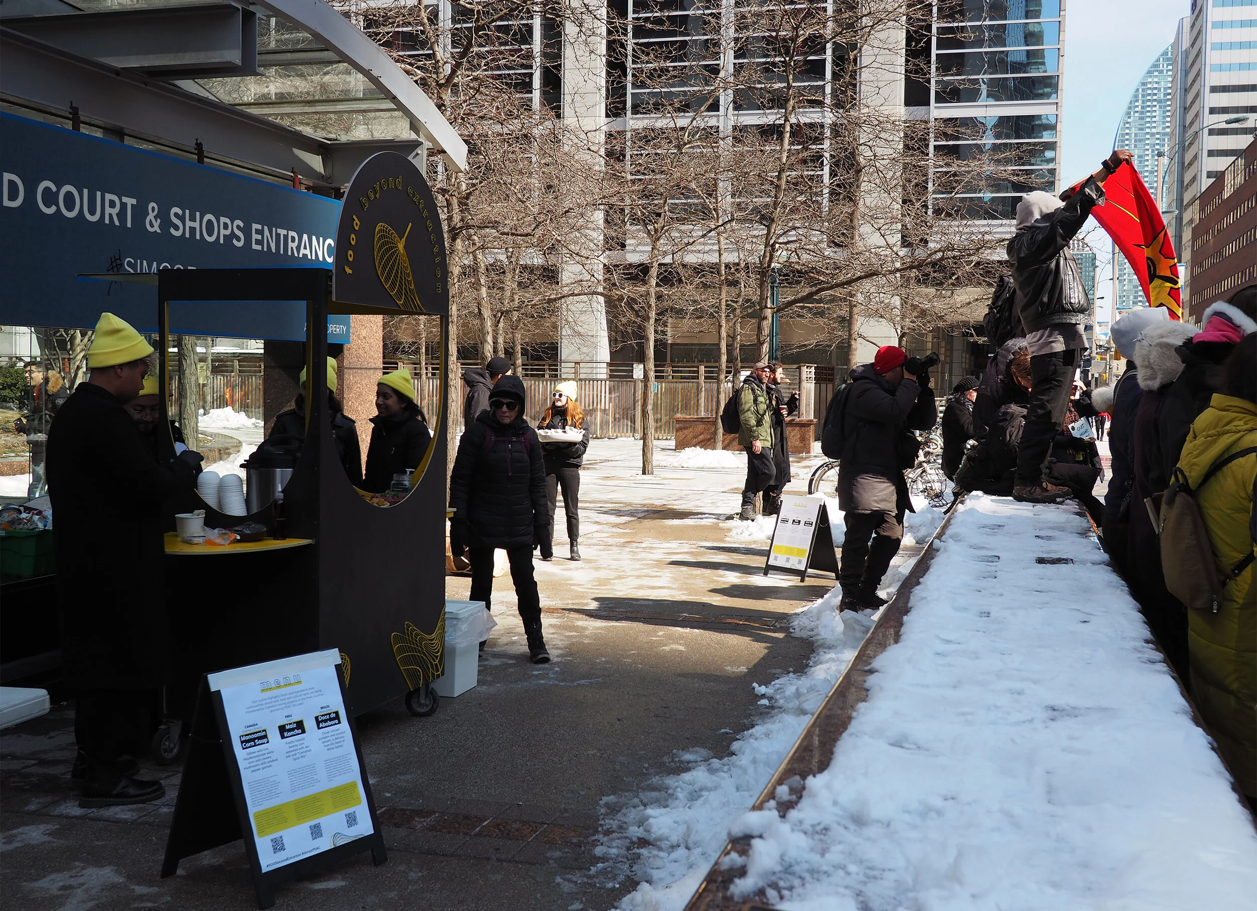 Mobile, Mobilize, Mobilizer — Safe in Public Space