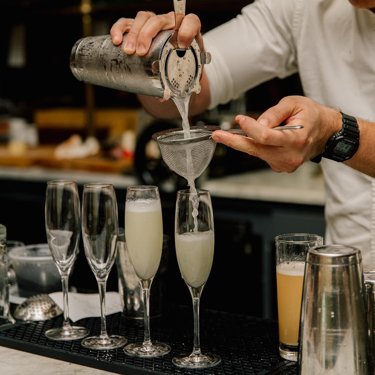 The French 75

The drink dates to World War I, and an early form was created in 1915 at the New York Bar in Paris&mdash;later Harry's New York Bar&mdash;by barman Harry MacElhone. The combination was said to have such a kick that it felt like being s