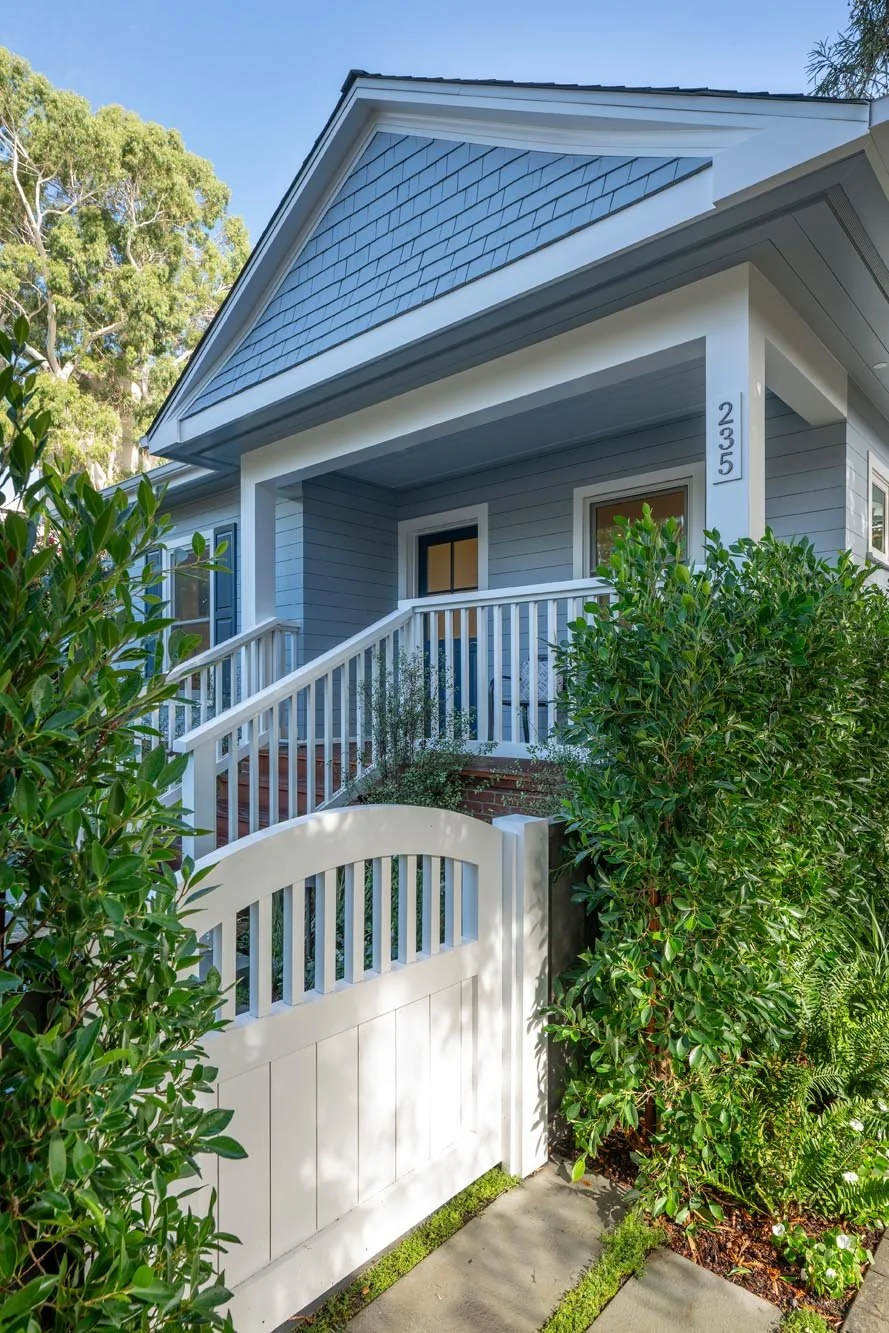 04 - Front and Gate - 235 Alma.jpg