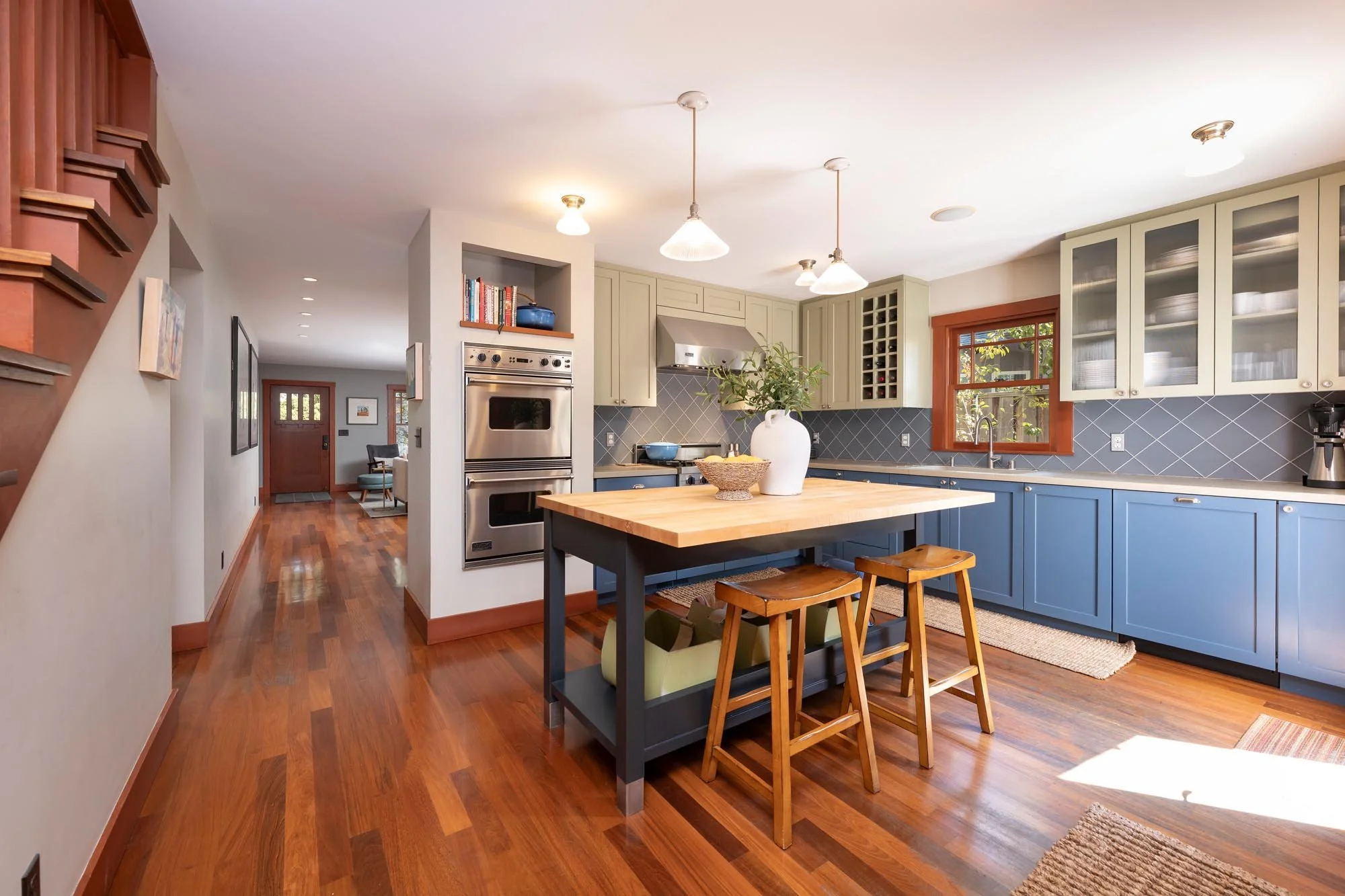 15 - Kitchen Area - 734 Guinda.jpg