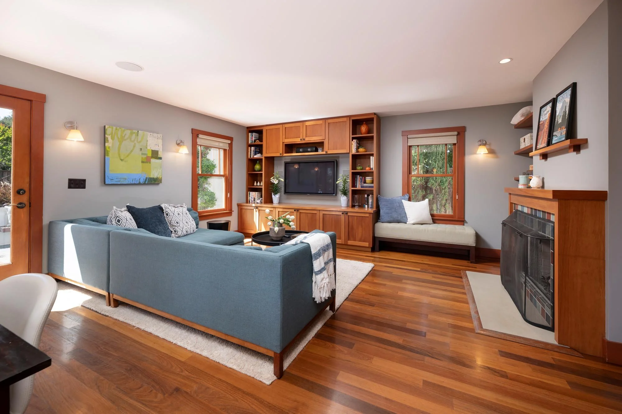 17 - Family Room  - 734 Guinda.jpg