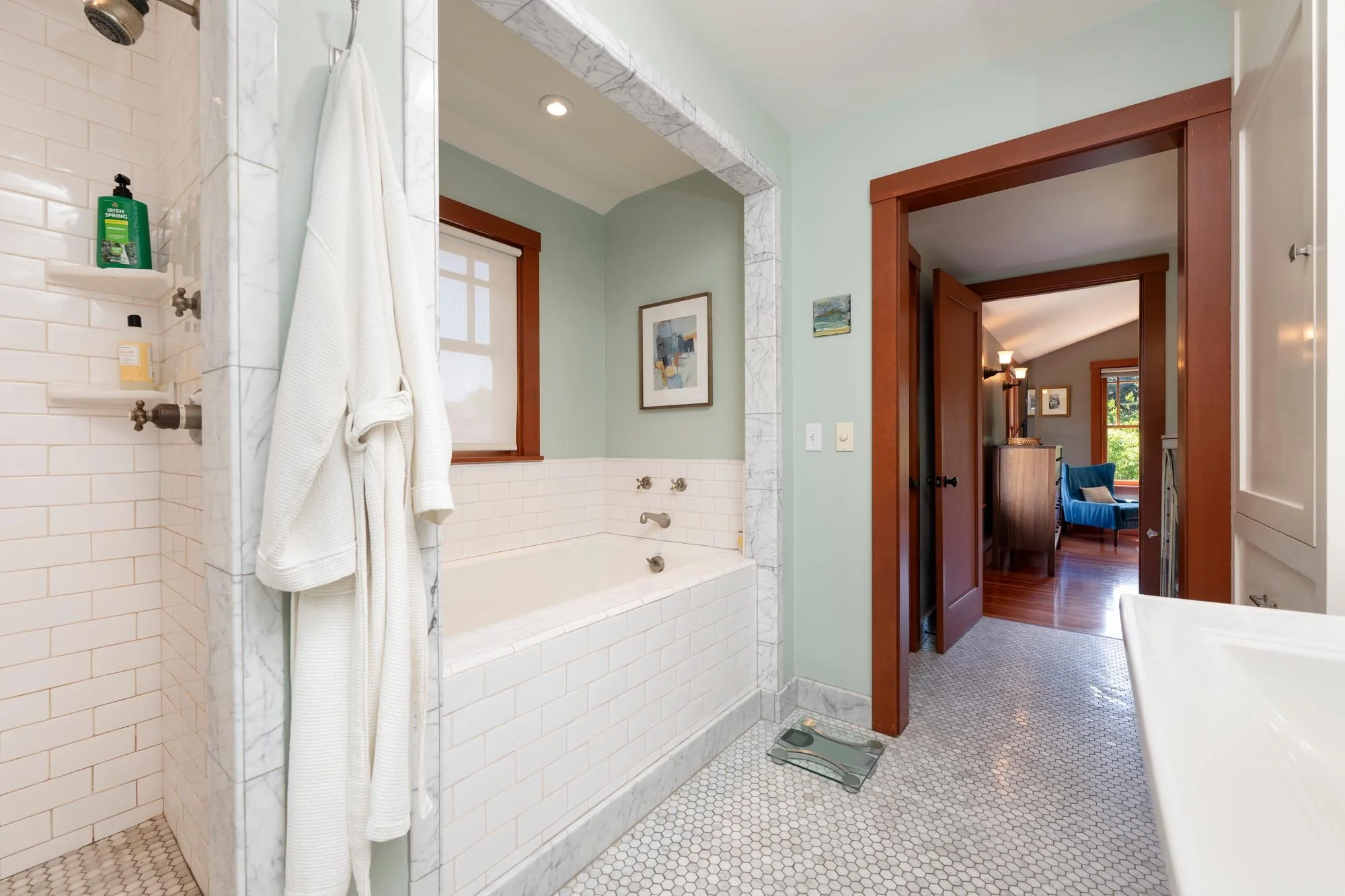 27 - Primary Bathroom  - 734 Guinda.jpg