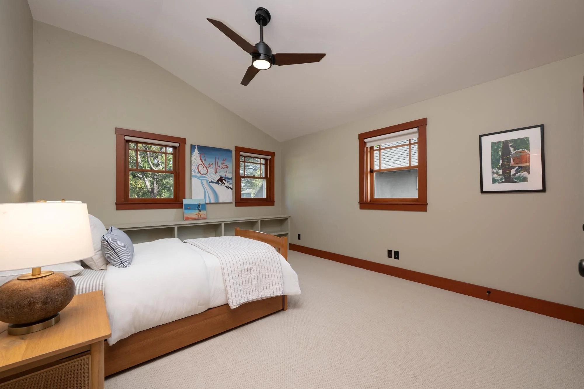 28 - Bedroom - 734 Guinda.jpg