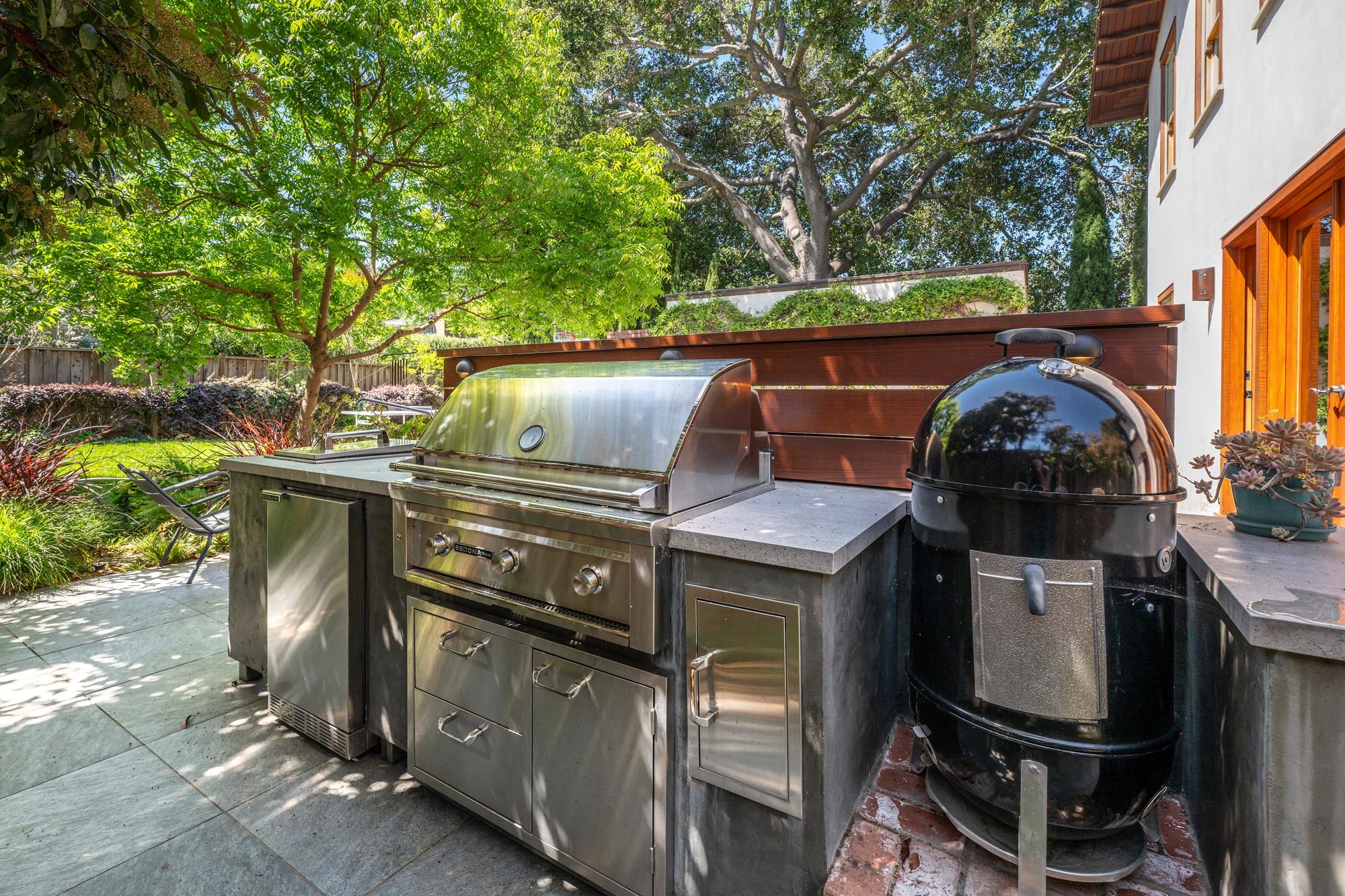 34 - Outdoor Kitchen - 734 Guinda.jpg