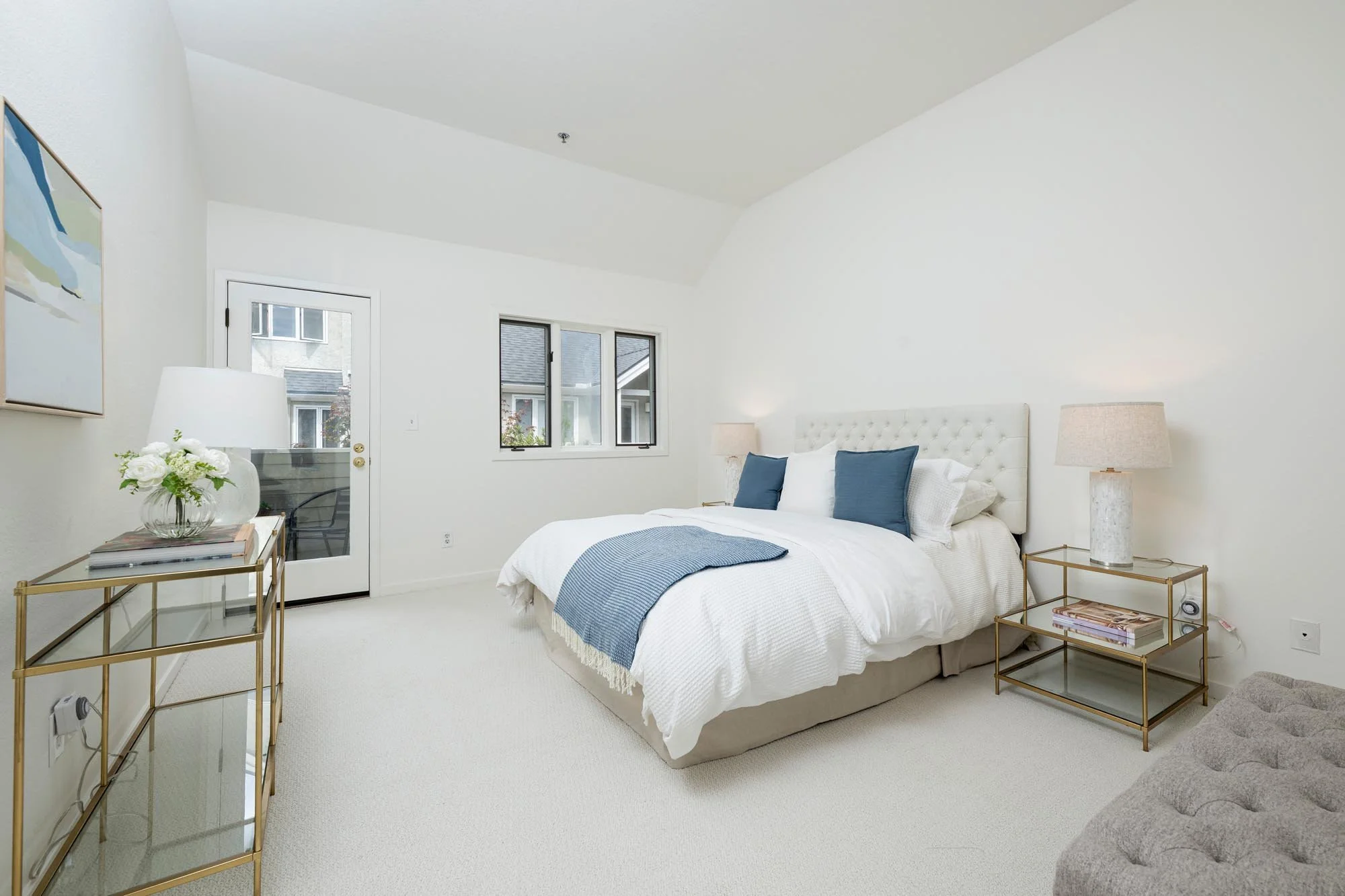 14_14 - Primary Bedroom - 913 Cowper.jpg