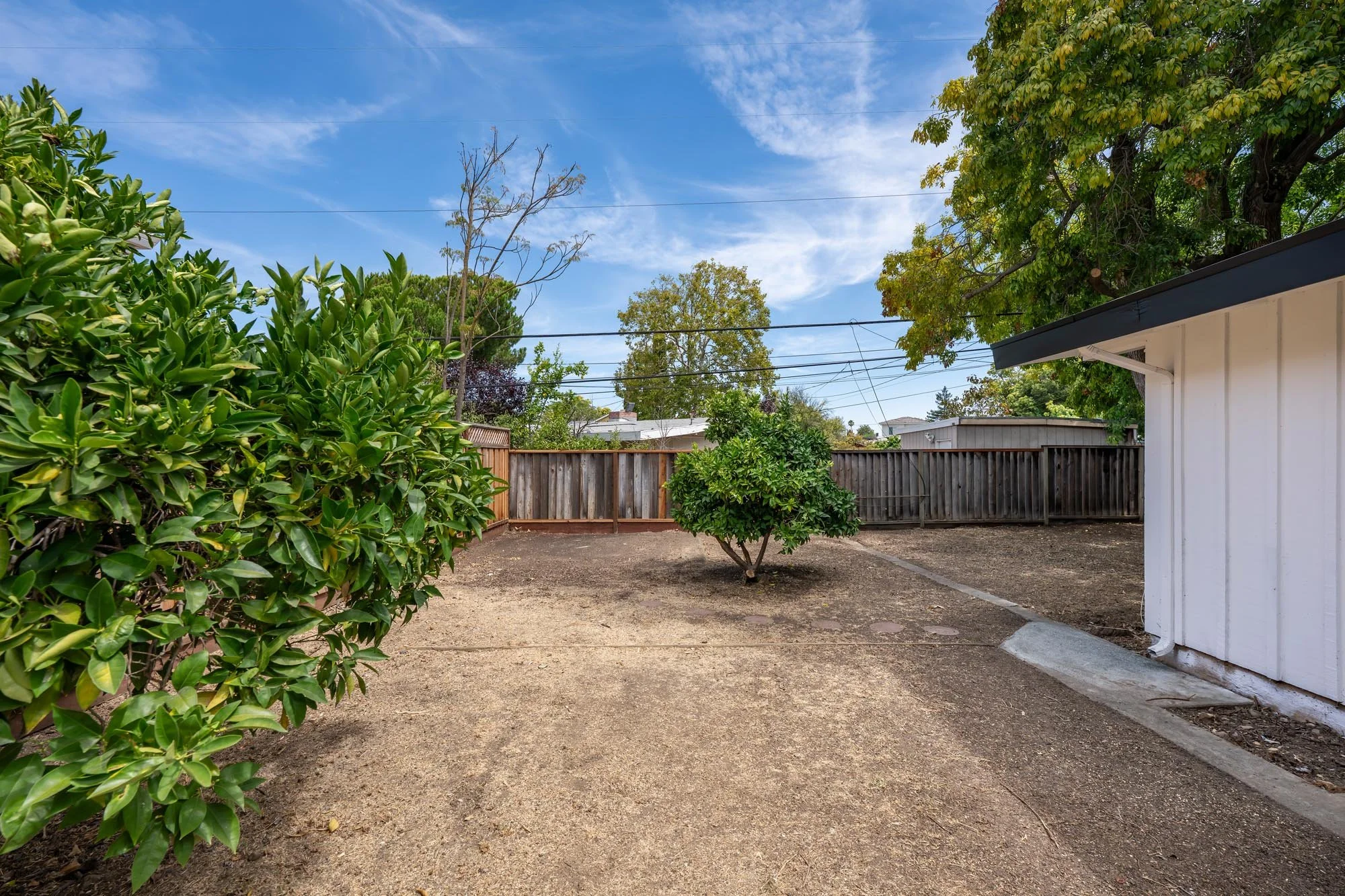 14 - Back Yard - 10570 S Tantau.jpg
