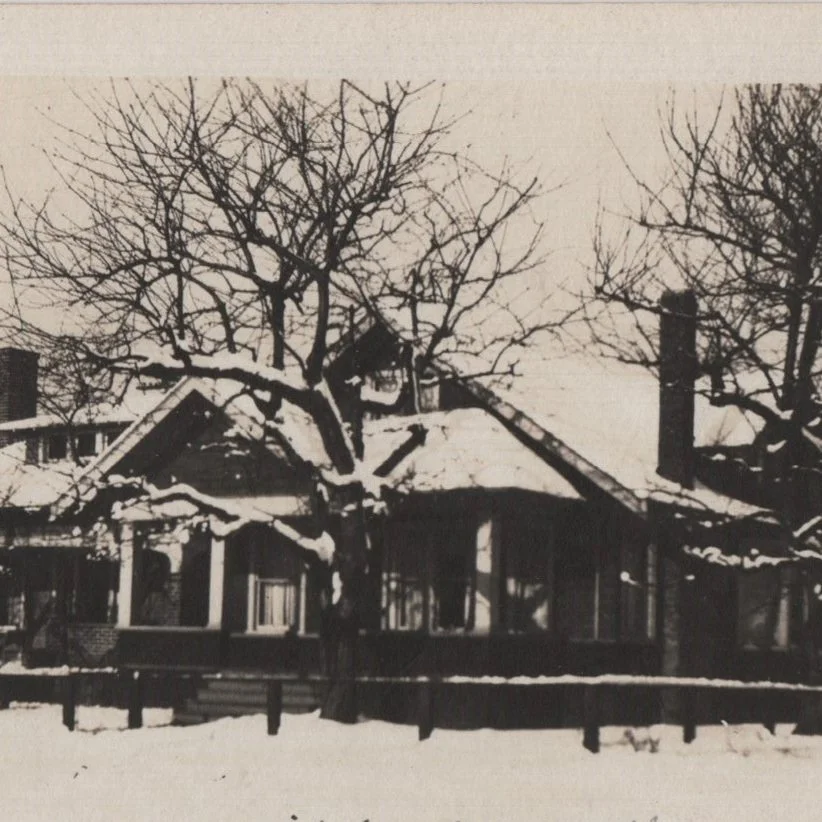 RPPC_WA_Seattle_604+Fidalgo+St_Obverse.jpg