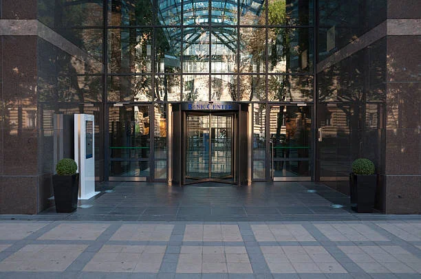 headshot of a smiling woman