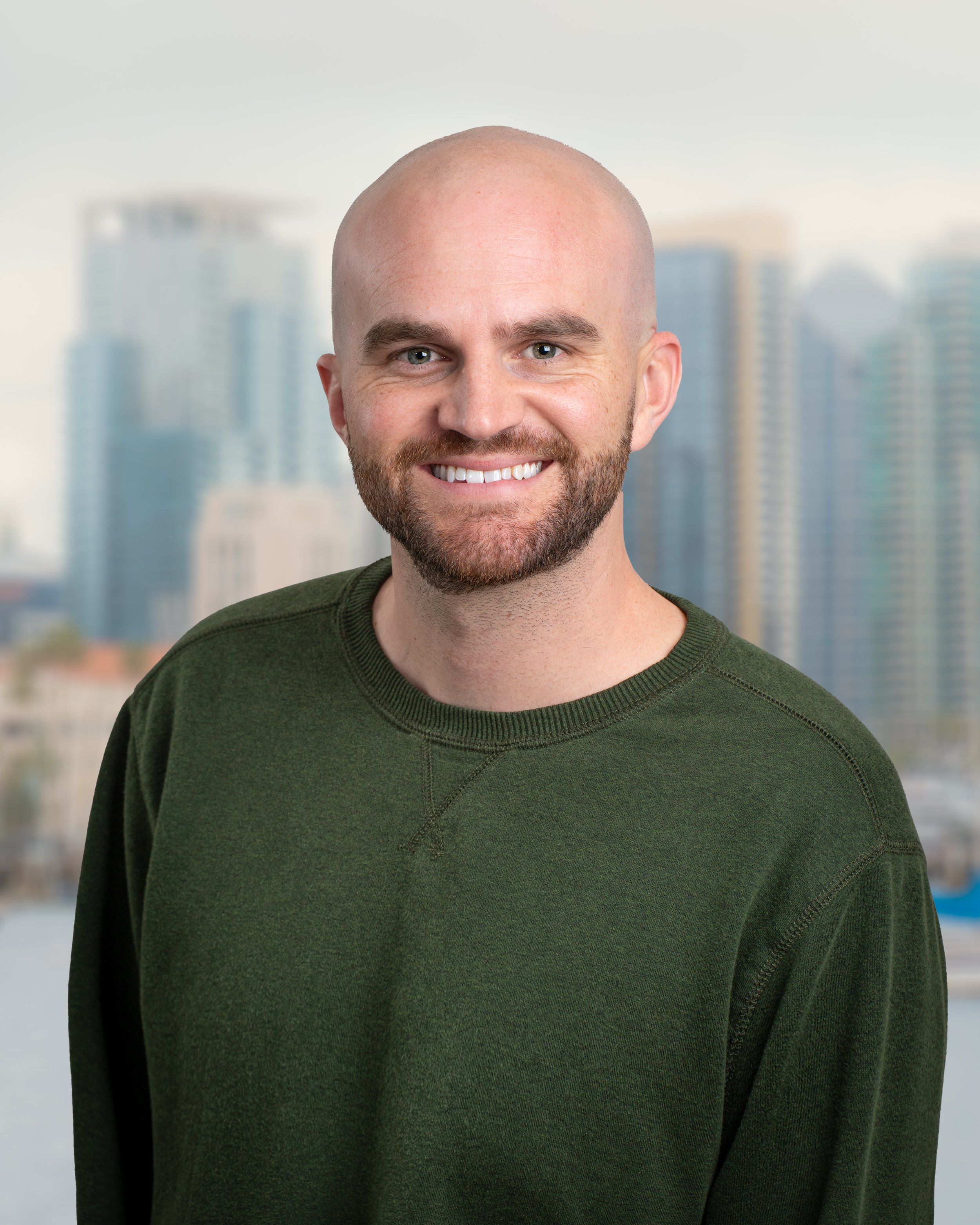 Headshot of Derek Smith 