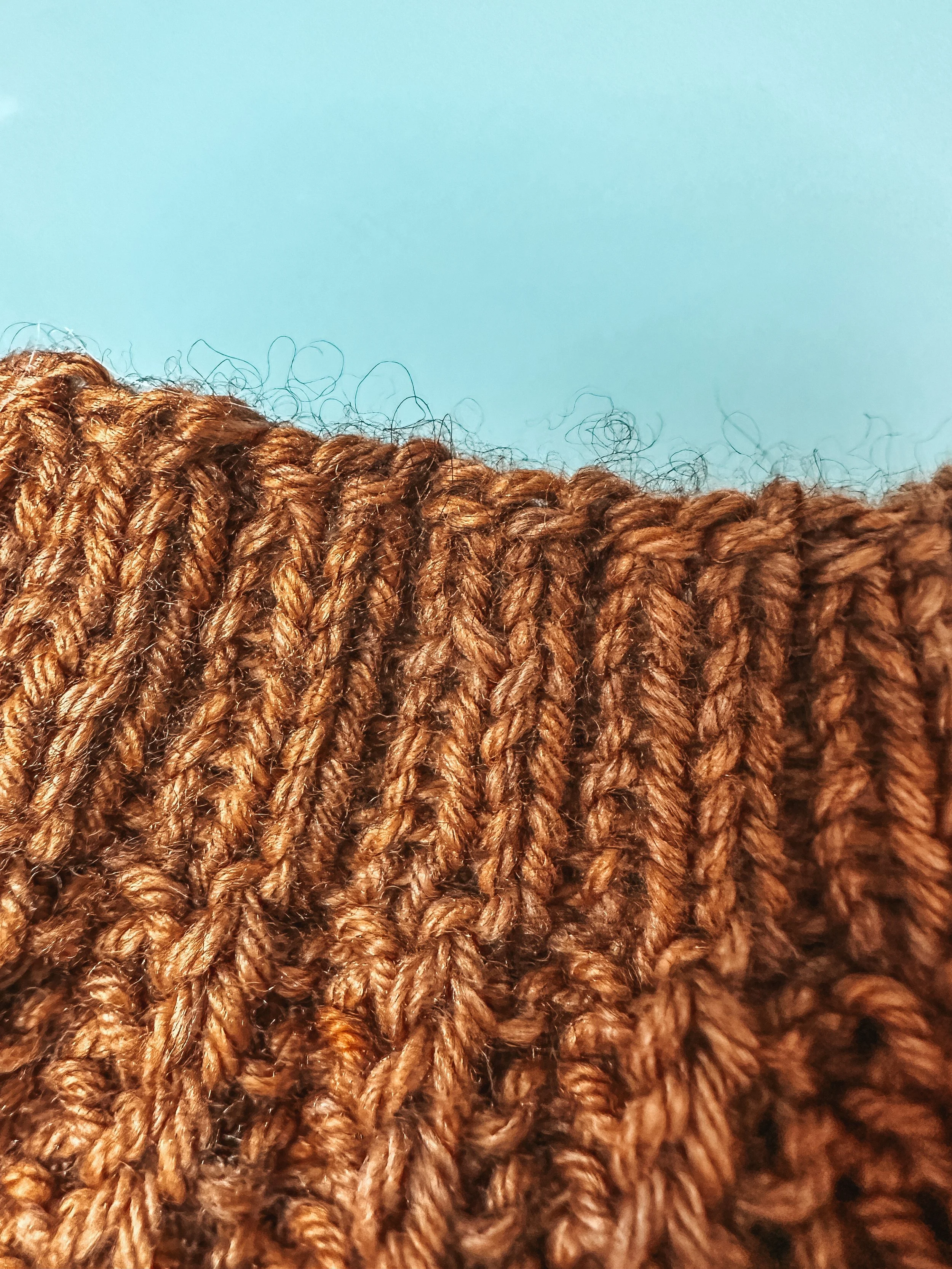 German Twisted Cast On and how to seamlessly join it when working in