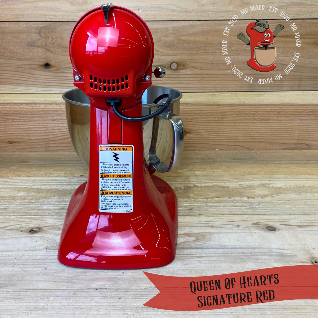 #705 Queen Of Hearts Signature Red (8).png