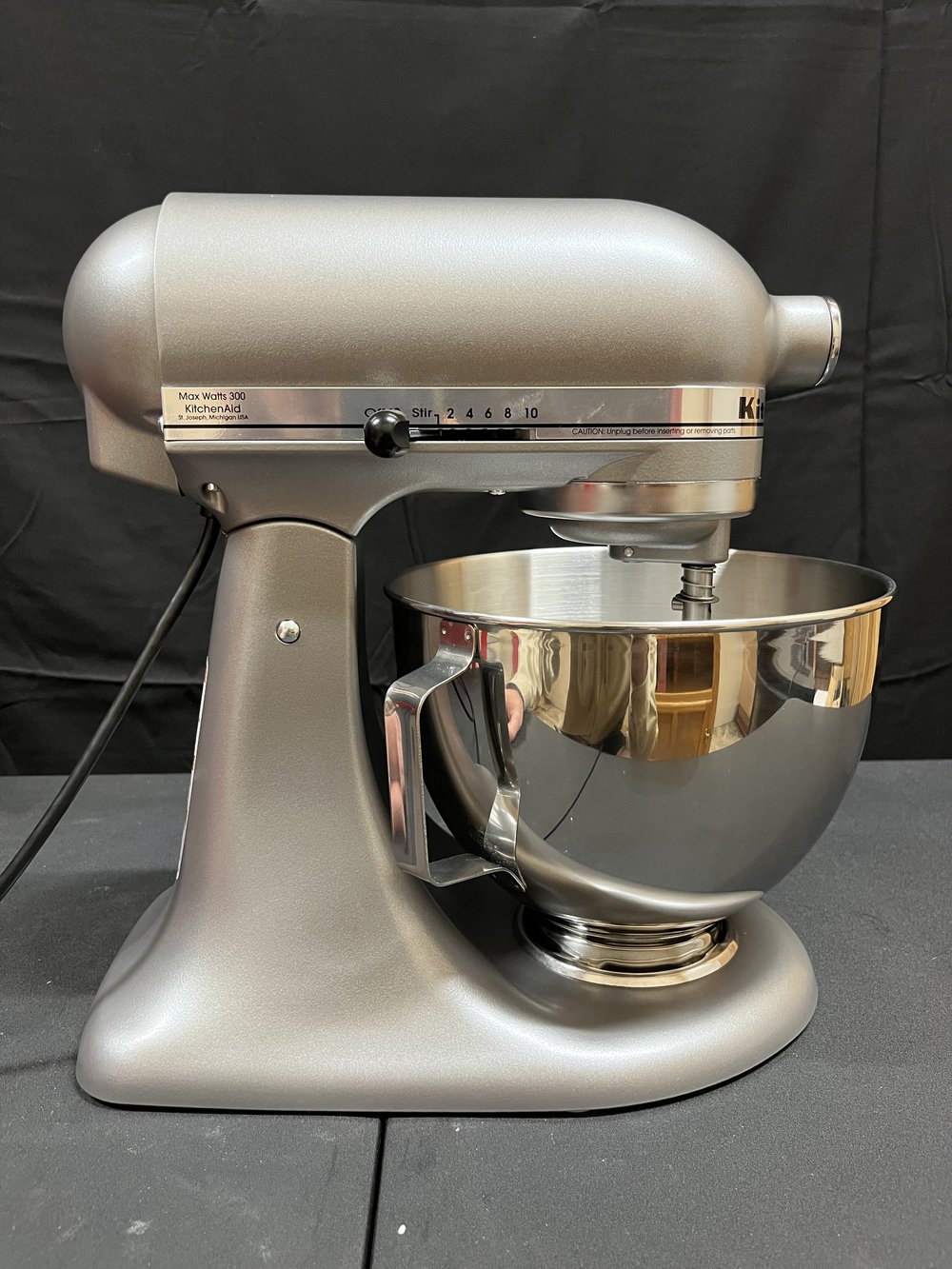 KitchenAid KSM97SL Deluxe 4.5 Quart Tilt-Head Stand Mixer, Silver