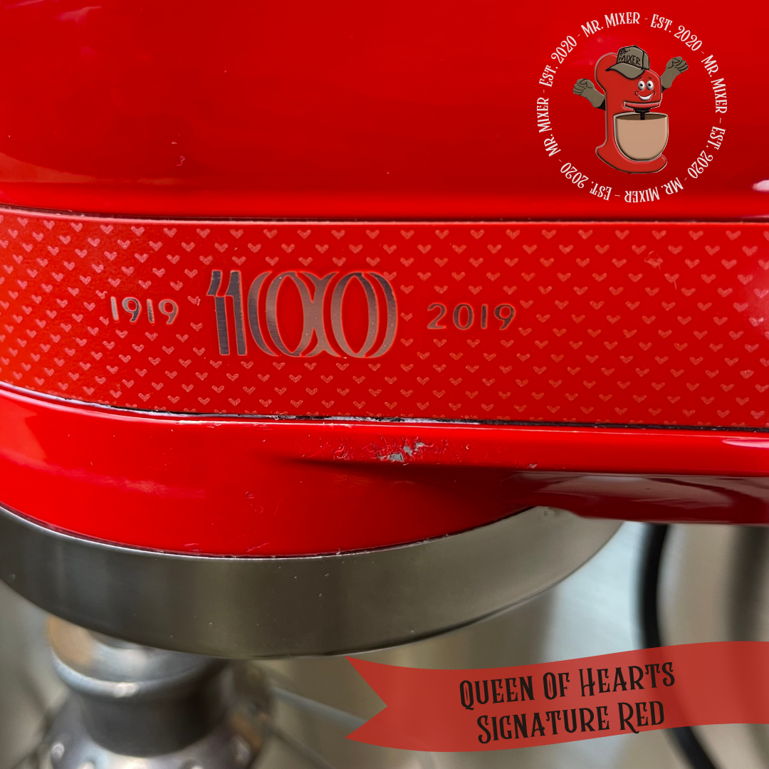 #705 Queen Of Hearts Signature Red (6).png