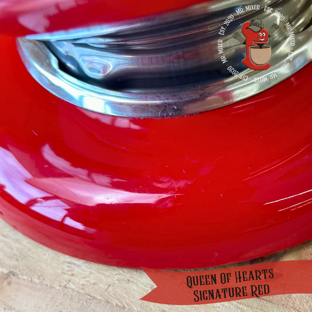 #705 Queen Of Hearts Signature Red.png
