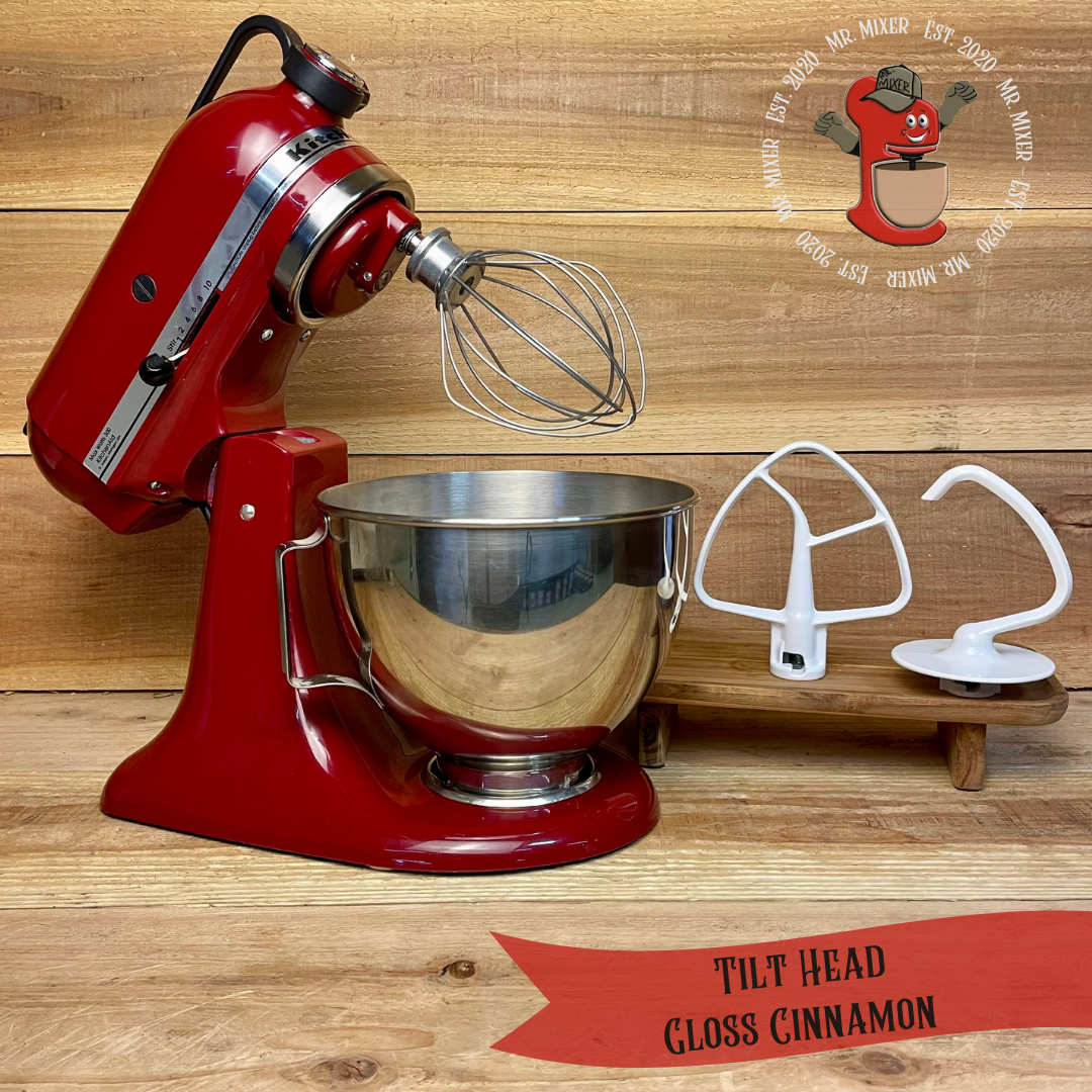 #513 Tilt Head Gloss Cinnamon.png