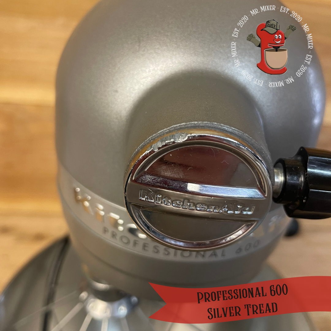 #560 Pro 600 Silver Tread (9).png