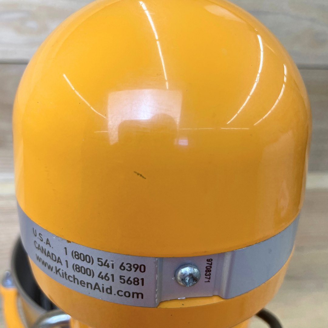 #778 Professional 600 Tangerine (10).png