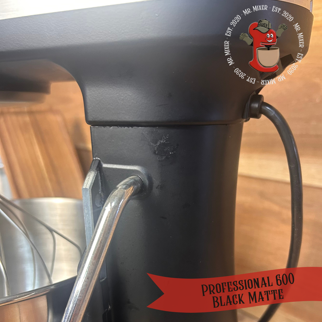 #213 Professional 600 Black Matte (4).png