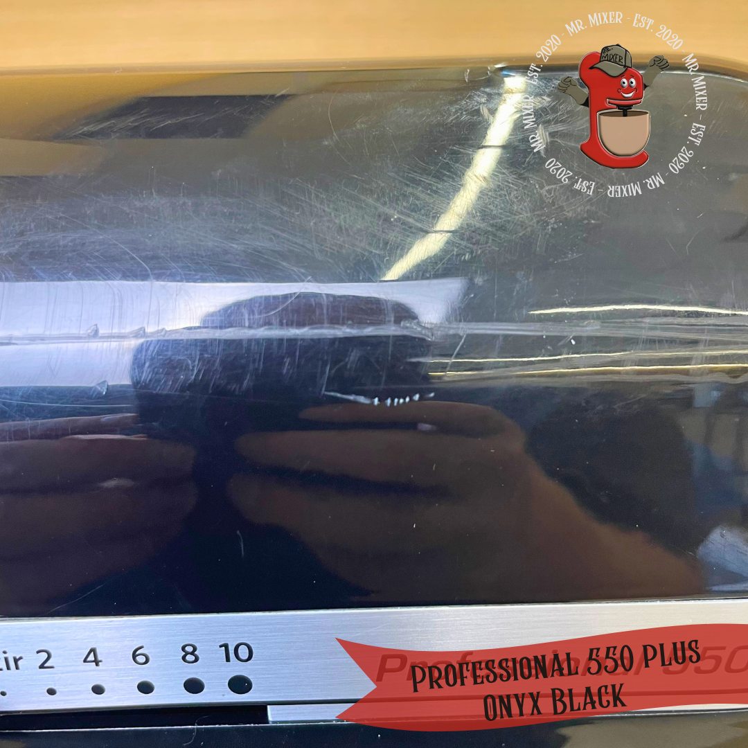 #735 Professional 550 Plus Onyx Black (1).png