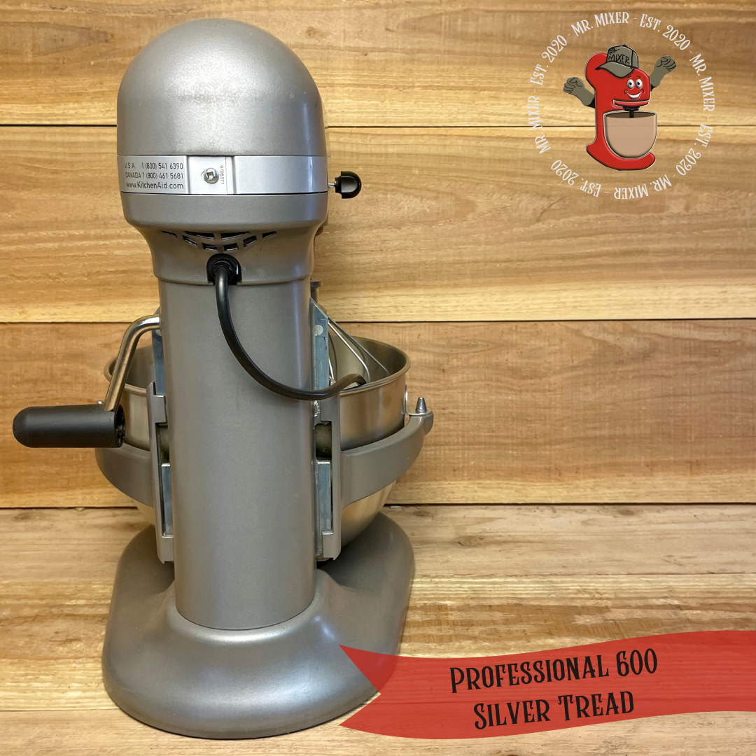 #560 Pro 600 Silver Tread (4).png