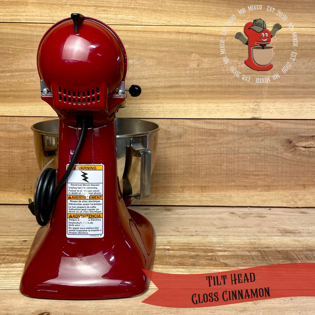 #513 Tilt Head Gloss Cinnamon (4).png