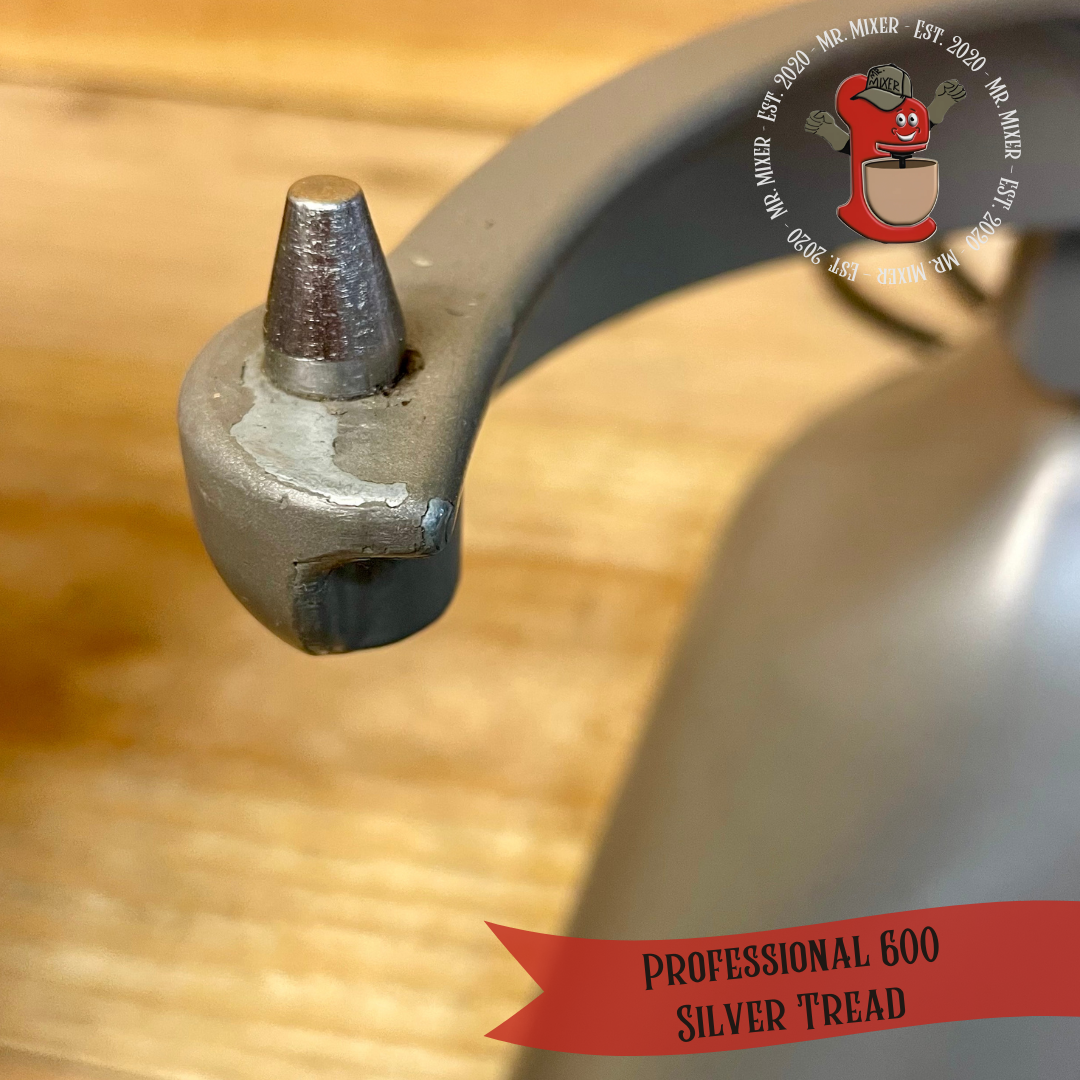 #560 Pro 600 Silver Tread (12).png