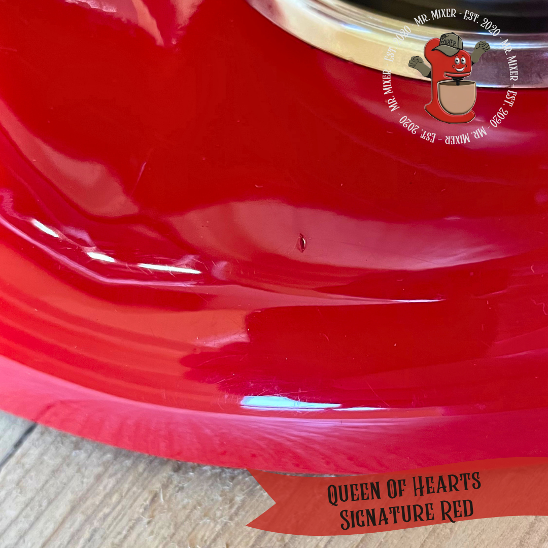 #705 Queen Of Hearts Signature Red (1).png