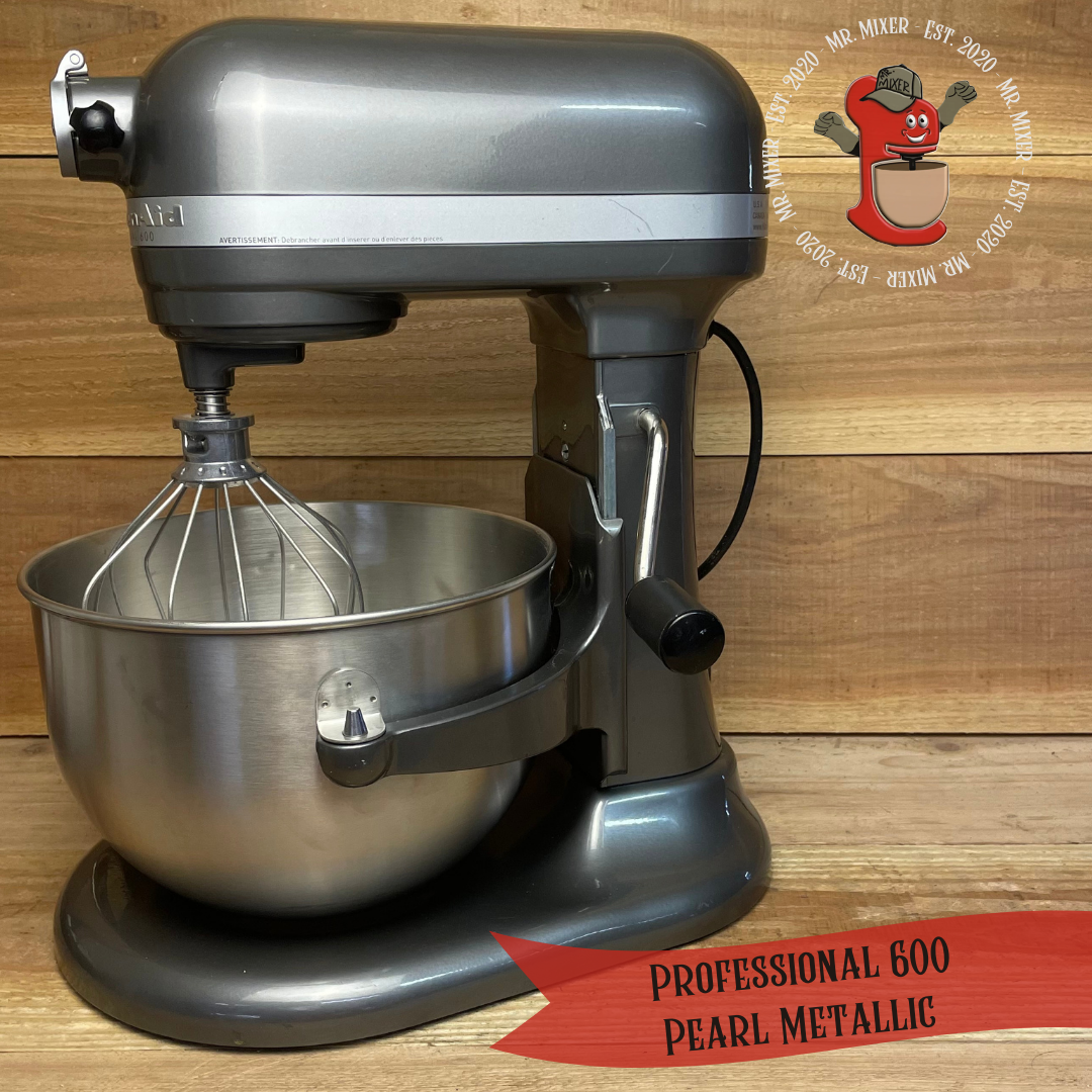 #556 Professinal 600 Pearl Metallic (1).png