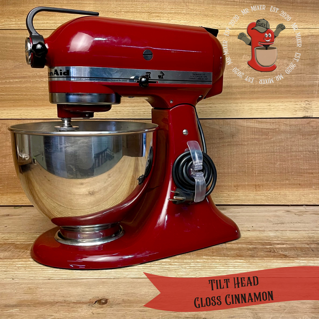 #513 Tilt Head Gloss Cinnamon (1).png