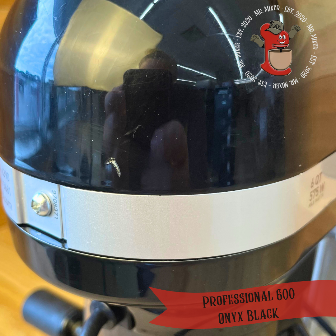 #661 Professional 600 Onyx Black (1).png