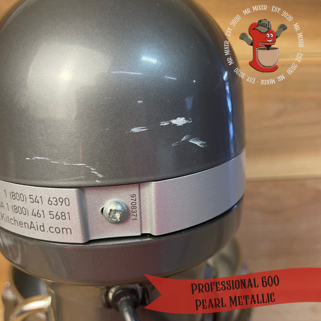 #556 Professinal 600 Pearl Metallic (5).png