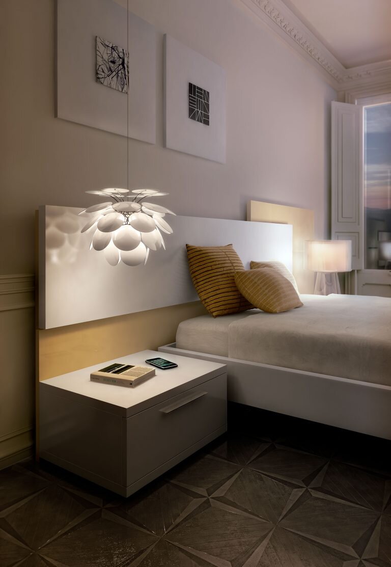 Marset-Lampara-Discoco-35-hotel-room-768x1113.jpg