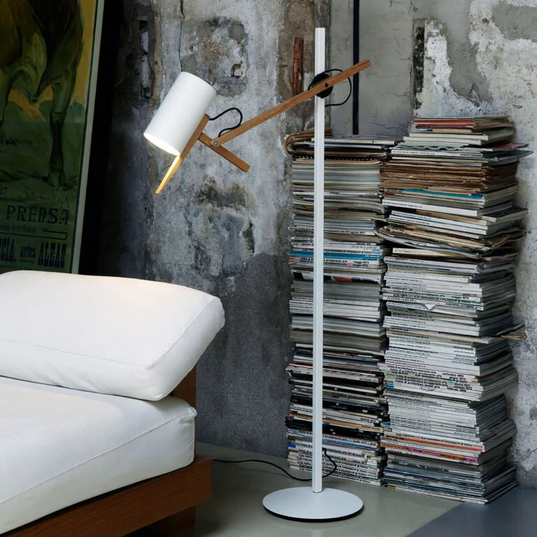 marset-lampara-scantling-floor-p73-white-768x768.jpg