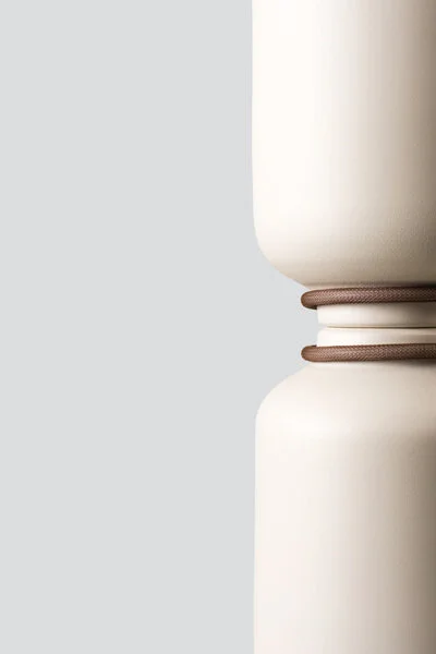 ANDlight_Spotlight_Pendant_CC_Vanilla_CourtesyofANDlight_1.jpg