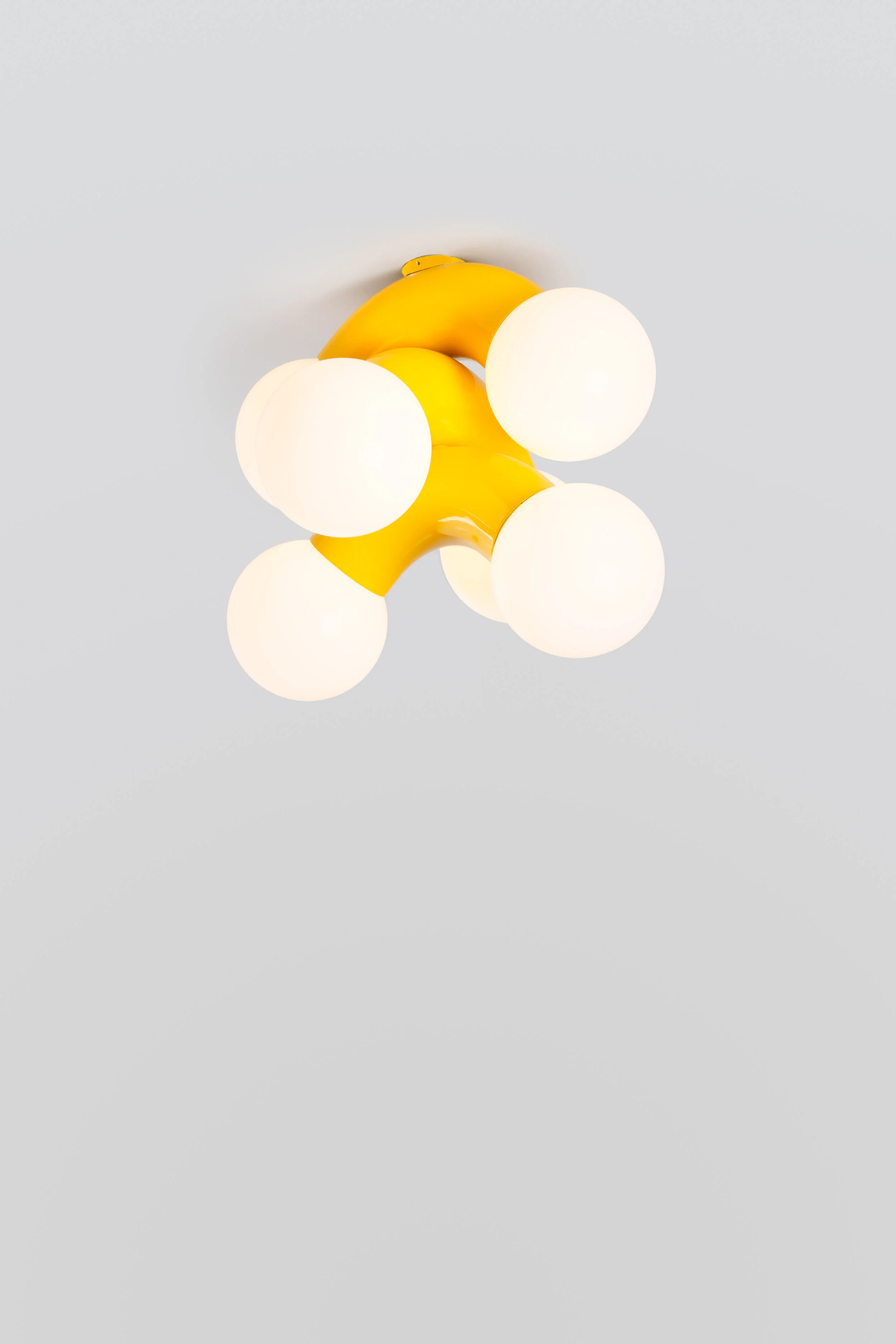 ANDlight_Vine_3_Ceiling_Yellow_CourtesyofANDlight_1.jpg