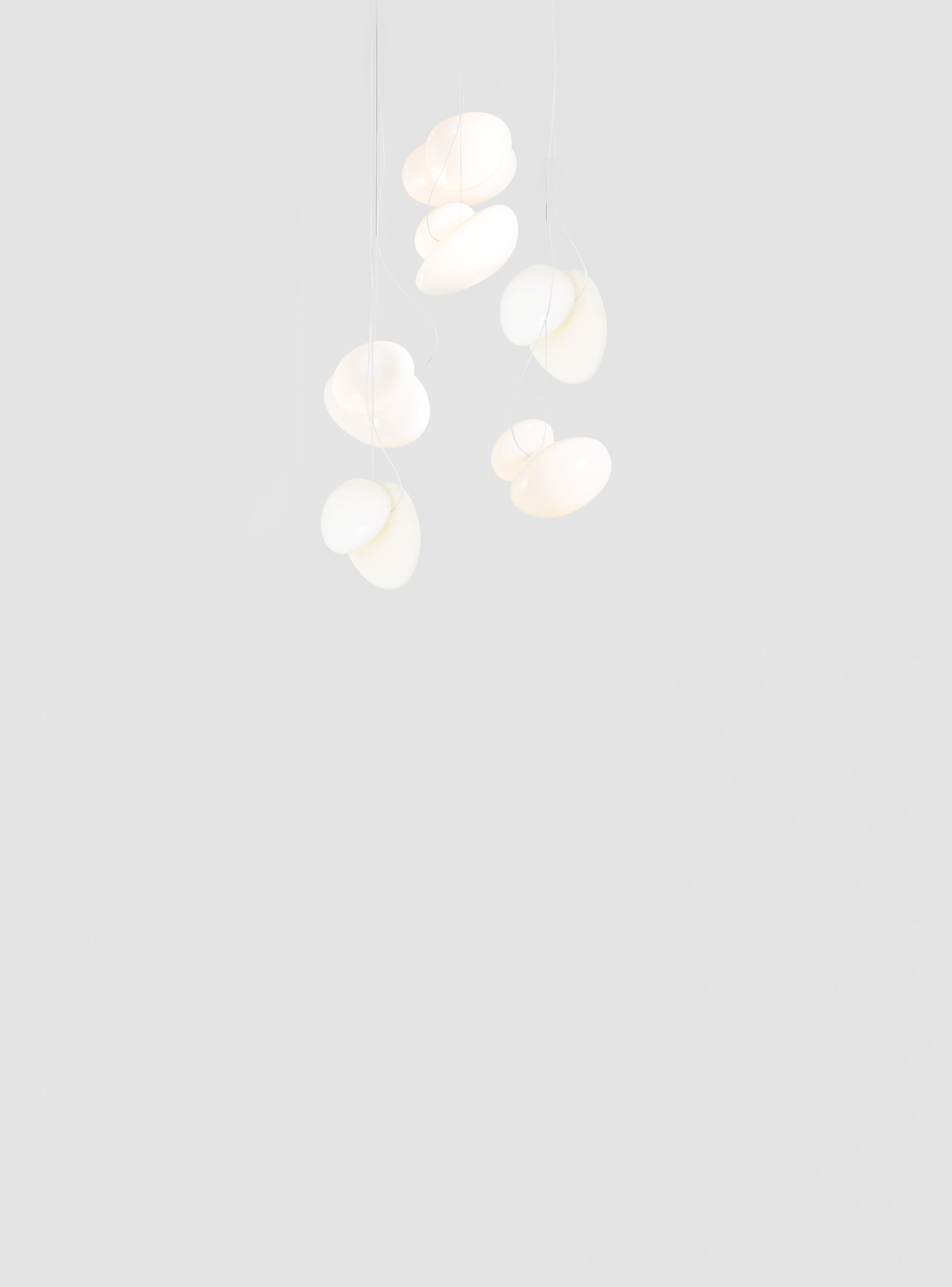 ANDlight_Pebble_Chandelier_DoubleHelix6_Pearl_CourtesyofANDlight_3.jpg