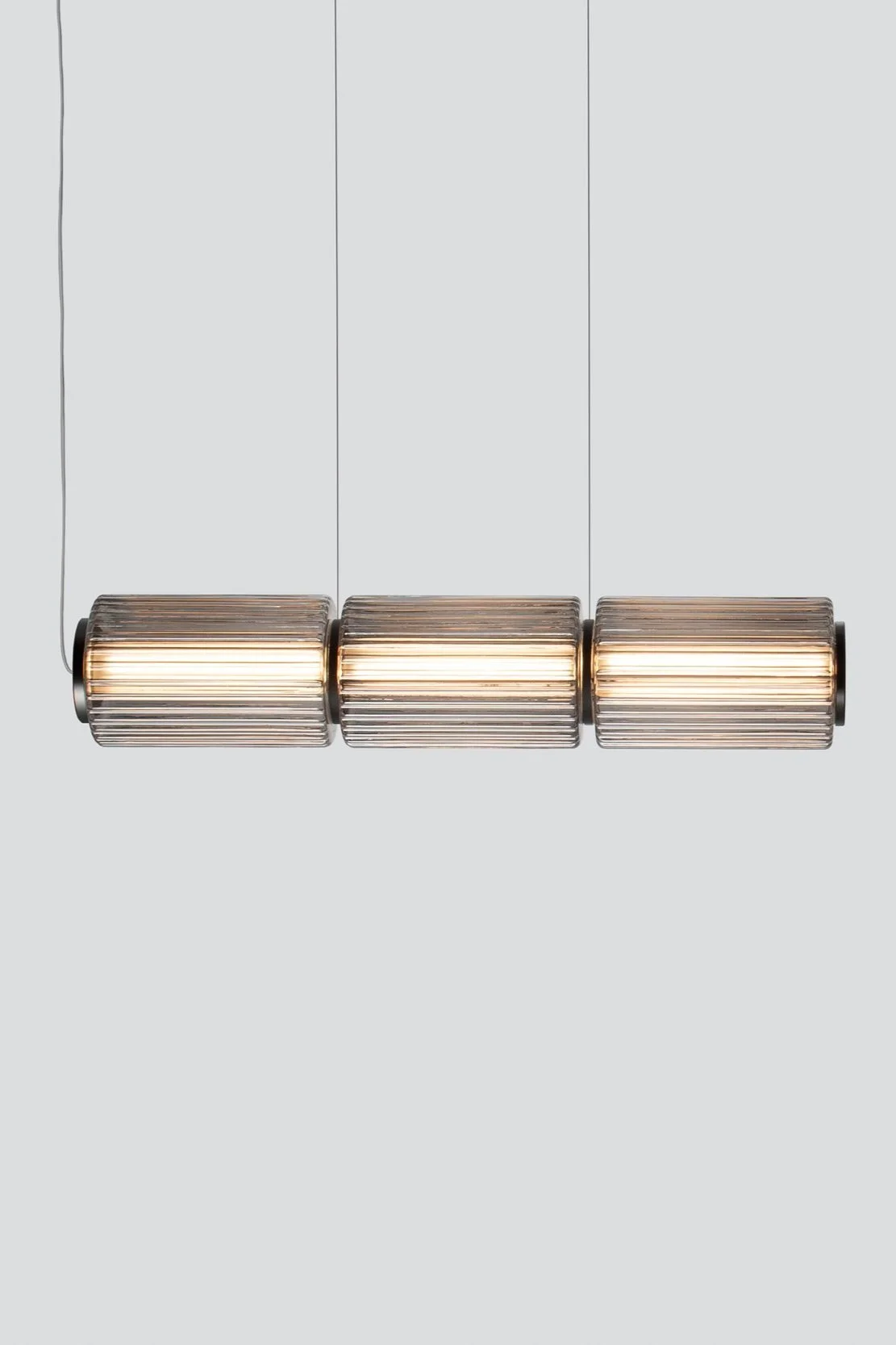 ANDlight_Column_175_3_Pendant_Horizontal_Carbon_CourtesyofANDlight_1.jpg