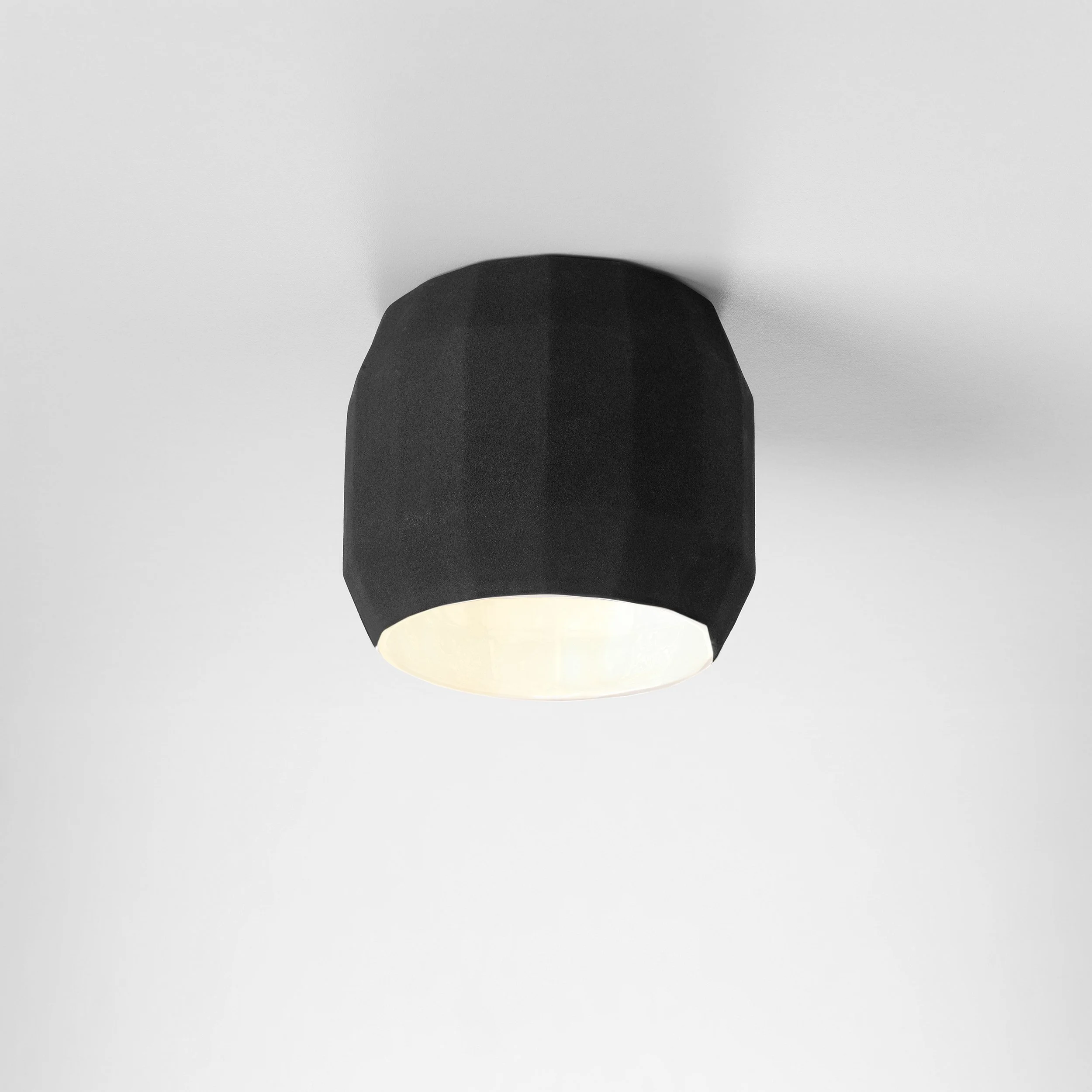scotchclub-c-black-white-def.jpg