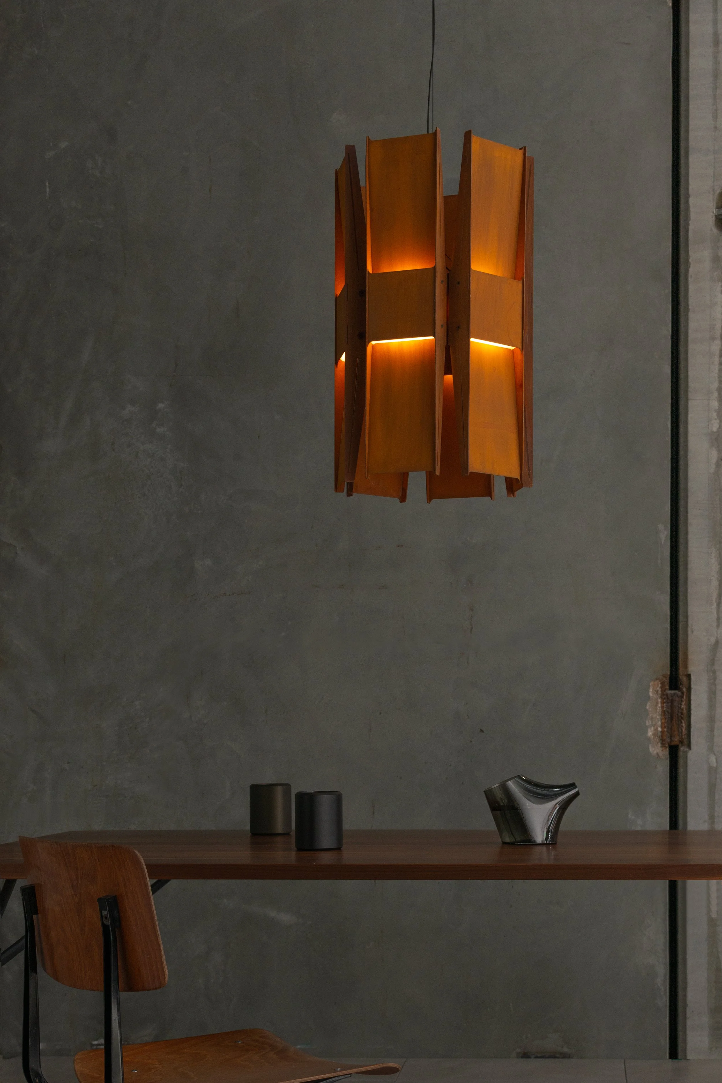 A-N-D_Vector_Pendant_InSitu_CourtesyofAND_7.jpg
