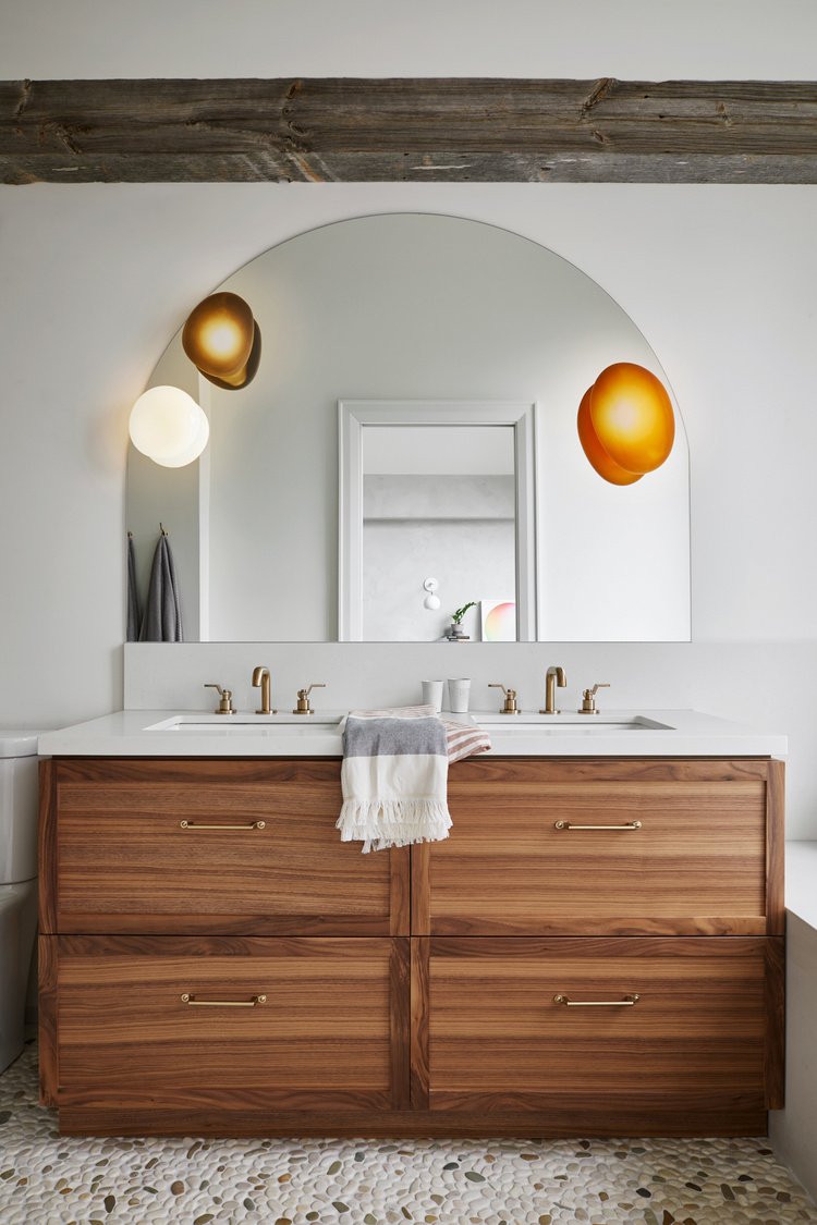 ANDlight_Pebble_TK-Creative_High-Park-Ensuite_PhotobyNiamhBarry_1-WEB.jpeg