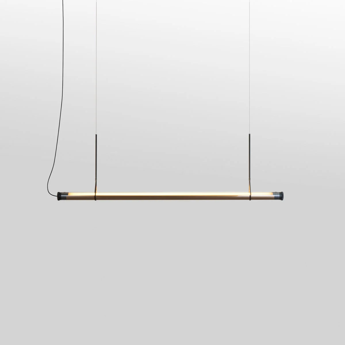 marset-lr-fris-bronze-150-up-1200x1200.png