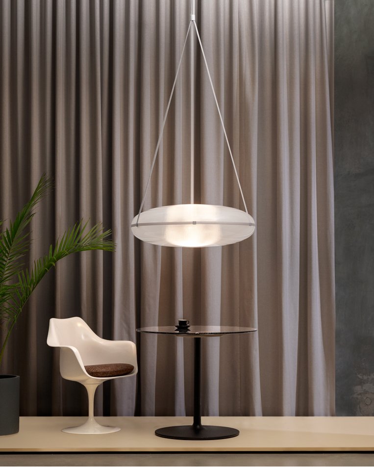 ANDlight_Iris_Pendant_InSitu_CourtesyofANDlight_8.jpg