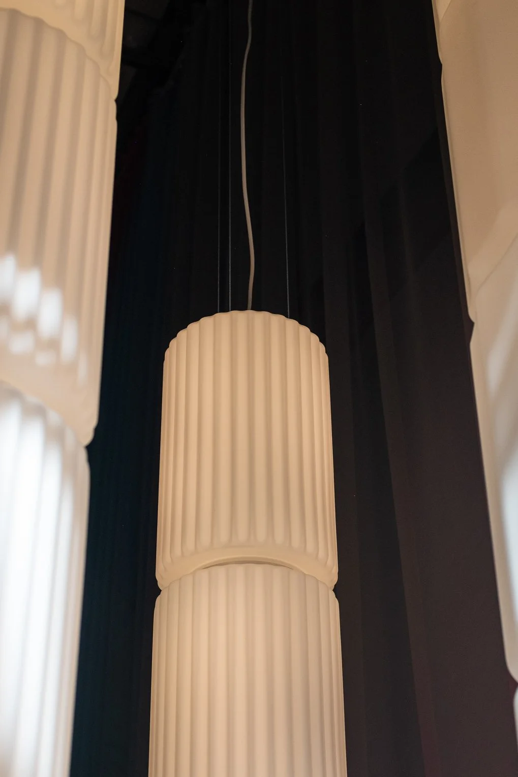 ANDlight_OffcutBar_Alcova_MDW_2022_Column_Pendant_45-WEB.jpg