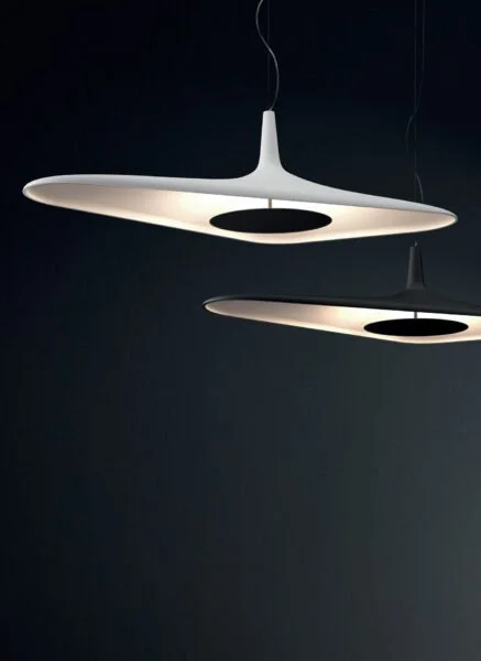 Luceplan-Soleil-Noir-D82-suspension-02-437x600.jpg