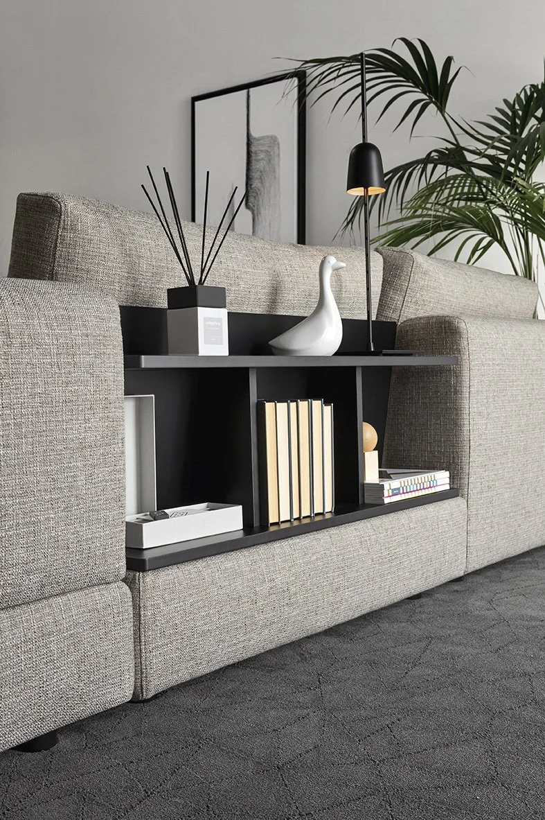 cs3419_S8Q_bookcase.jpg