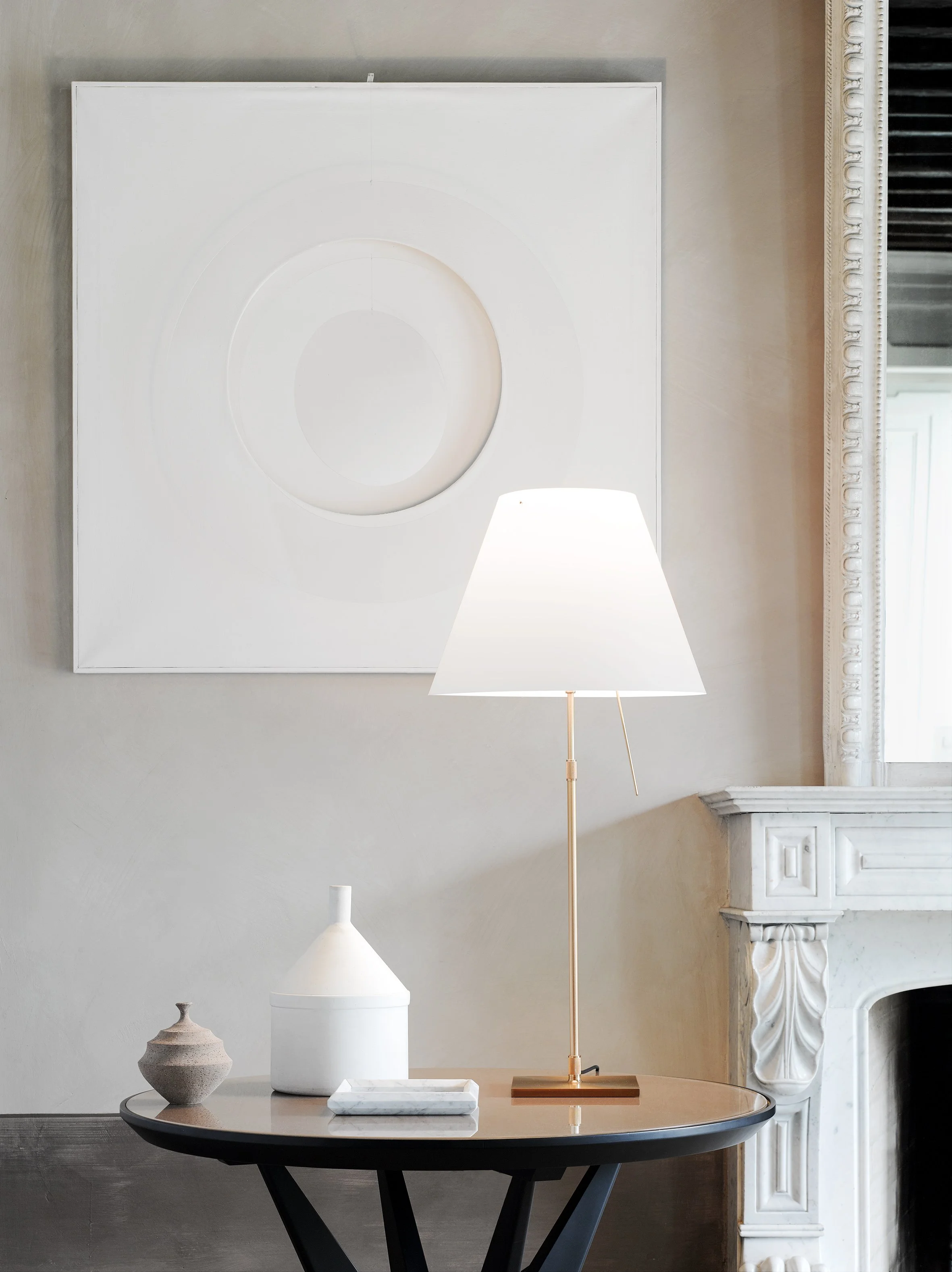 Costanza_table_Luceplan (2).jpg