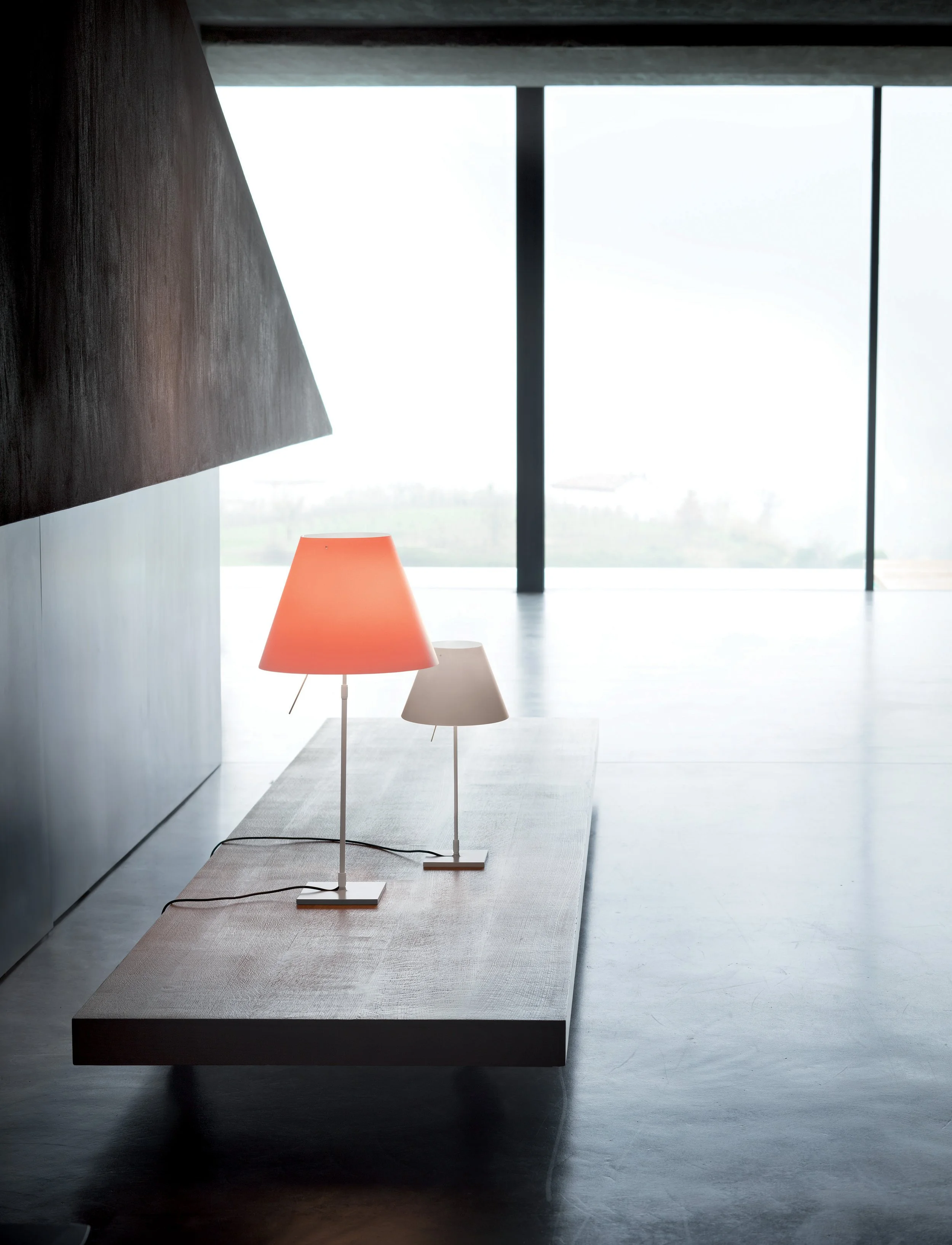 Costanza_table_Luceplan (7).jpg