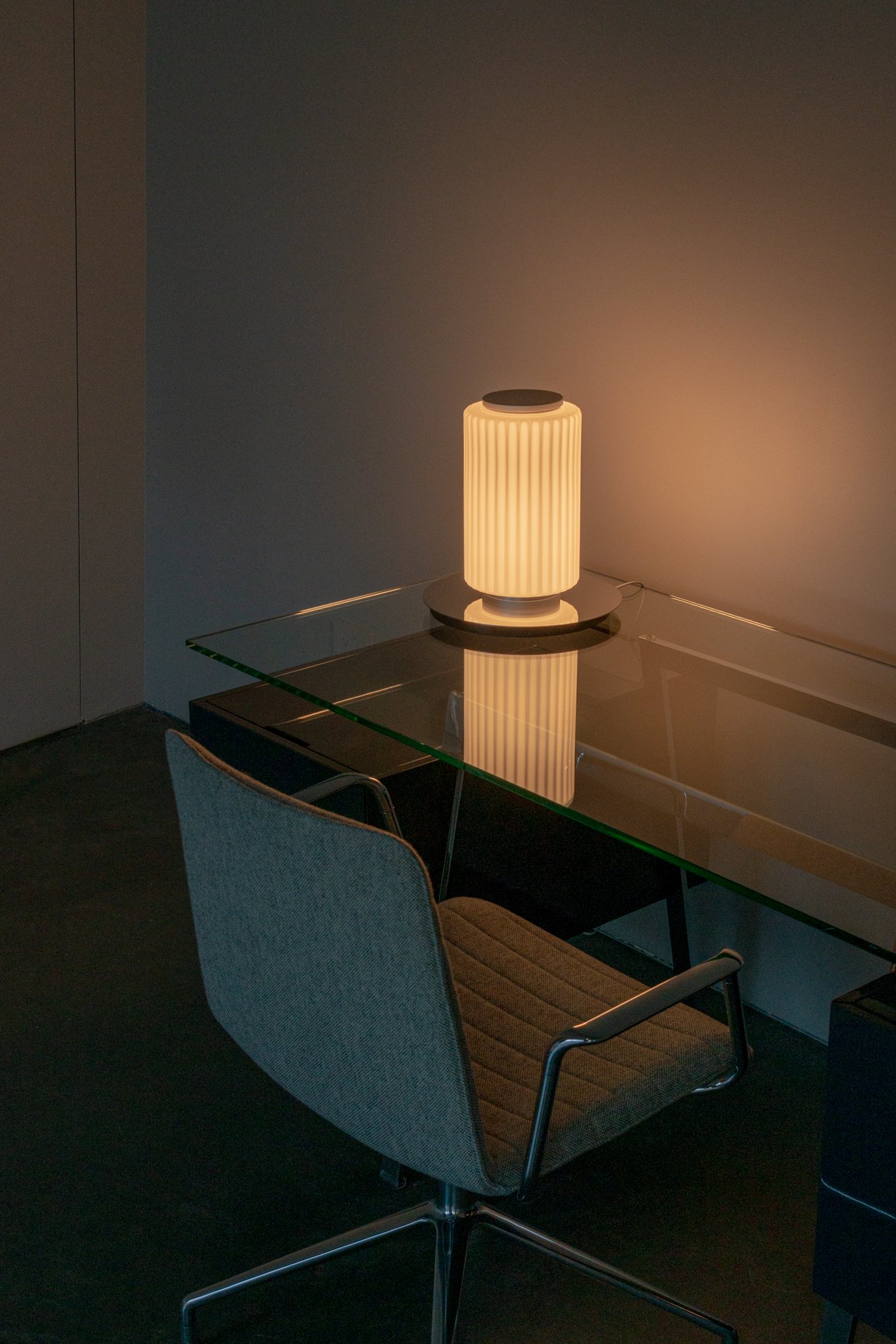 A-N-D_Column_Table_InSitu_CourtesyofAND_5-WEB.jpg
