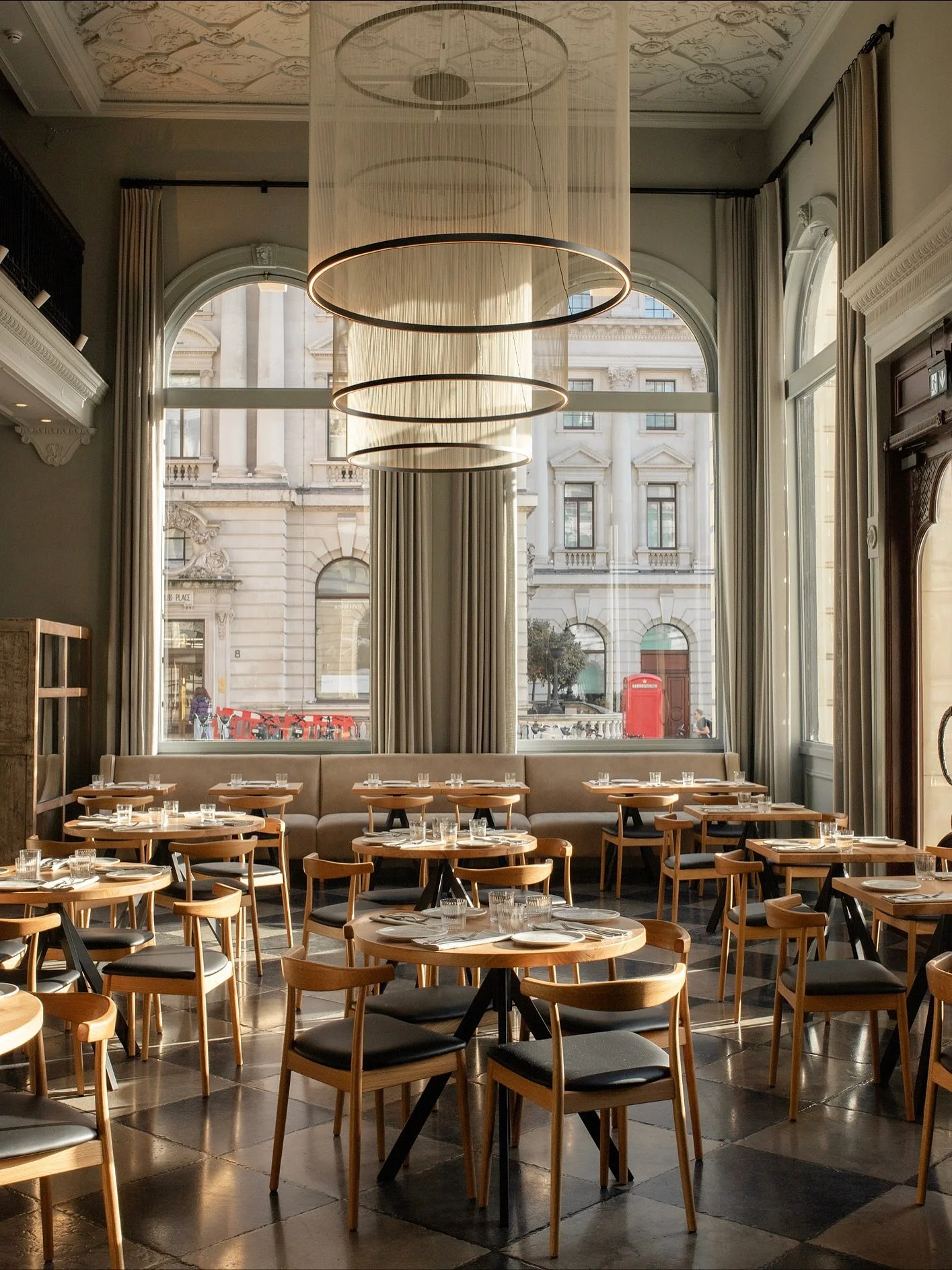 The Array by @vibialight designed by @studioumutyamac brings a sense of drama to the dining room of Claro in London. Sculptural yet weightless, it suspends with presence&mdash;drawing the eye without overpowering the space.